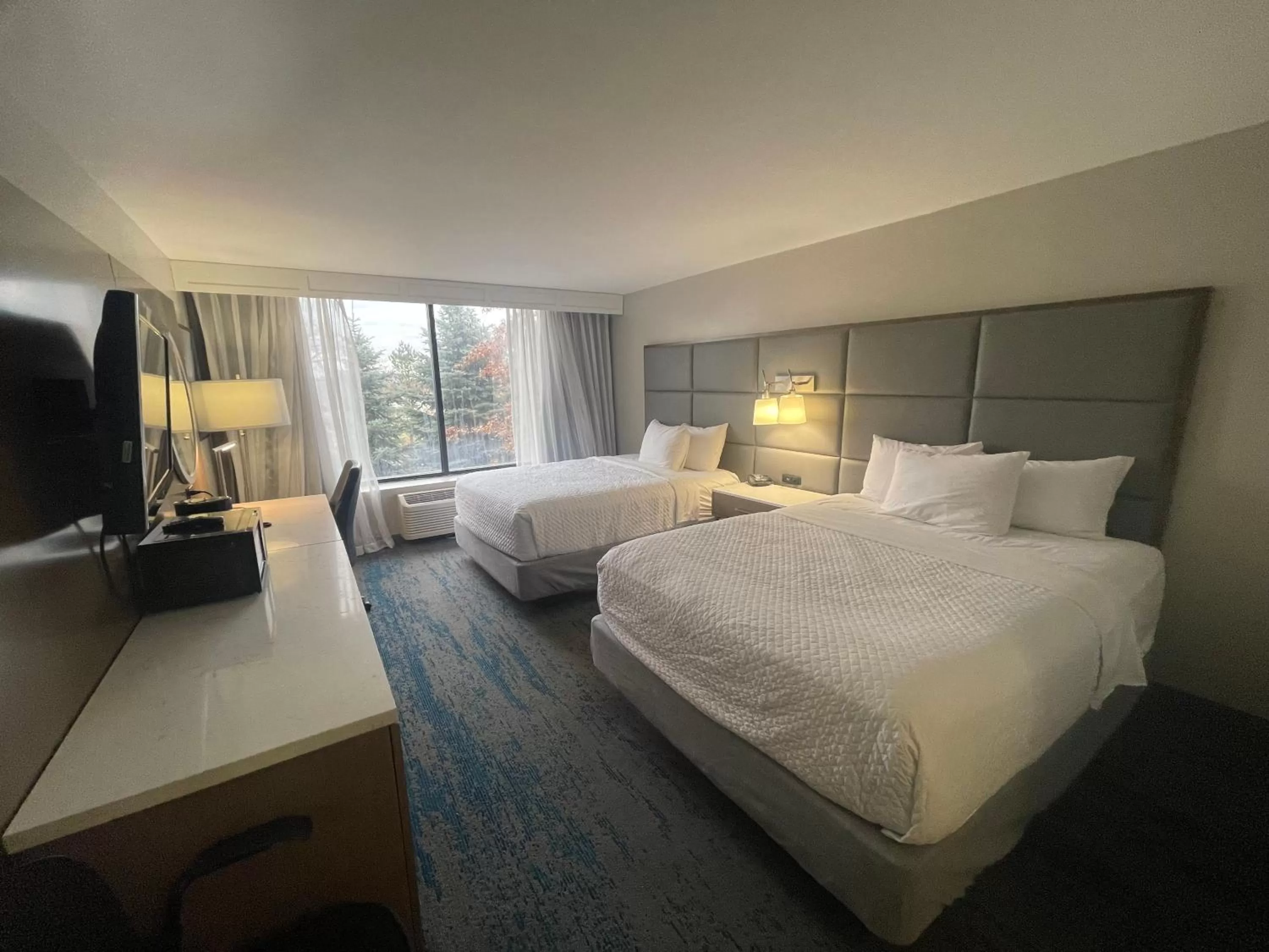 Photo of the whole room, Bed in Ramada by Wyndham Cleveland Independence