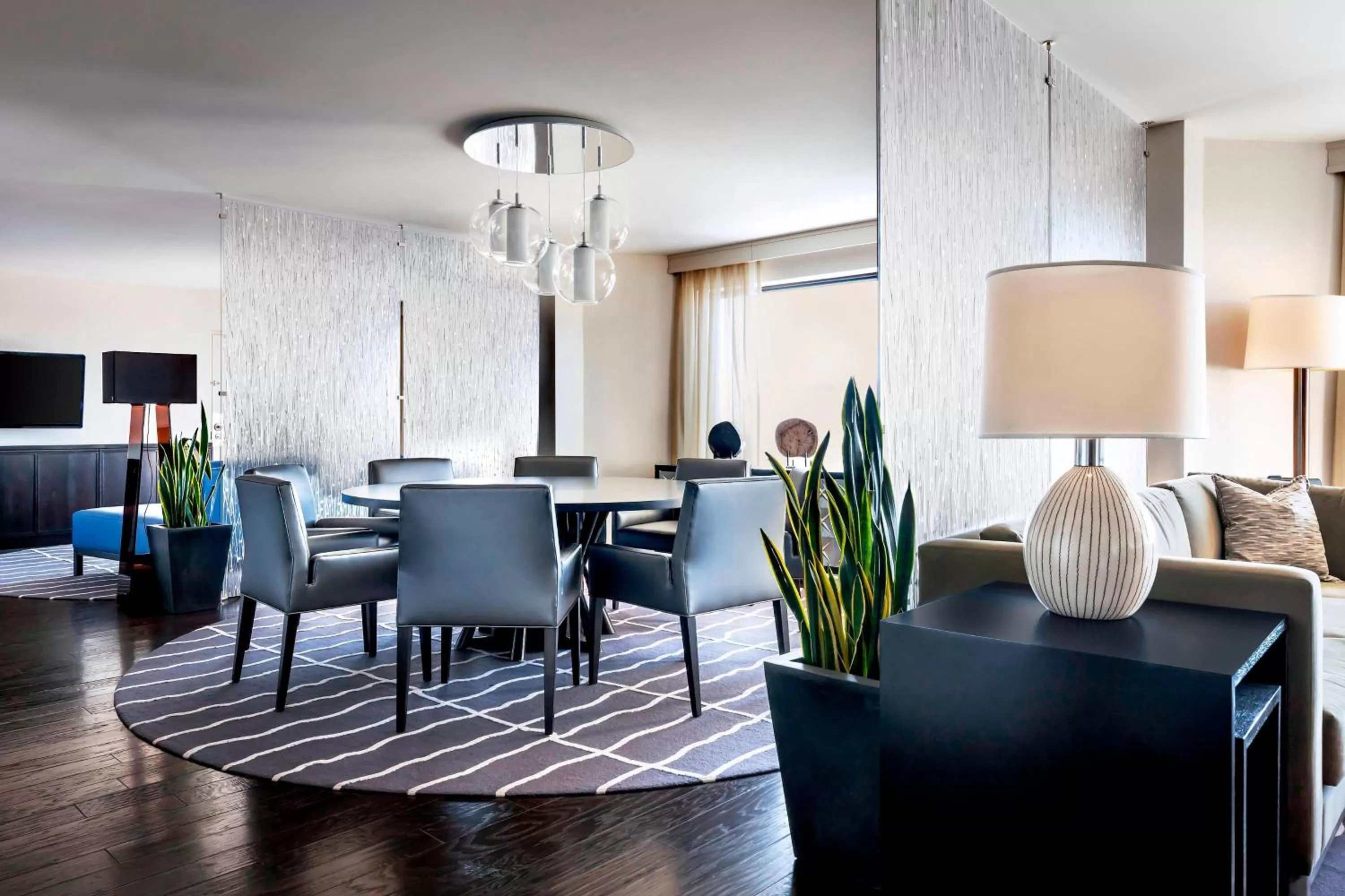 Photo of the whole room in The Westin Ottawa