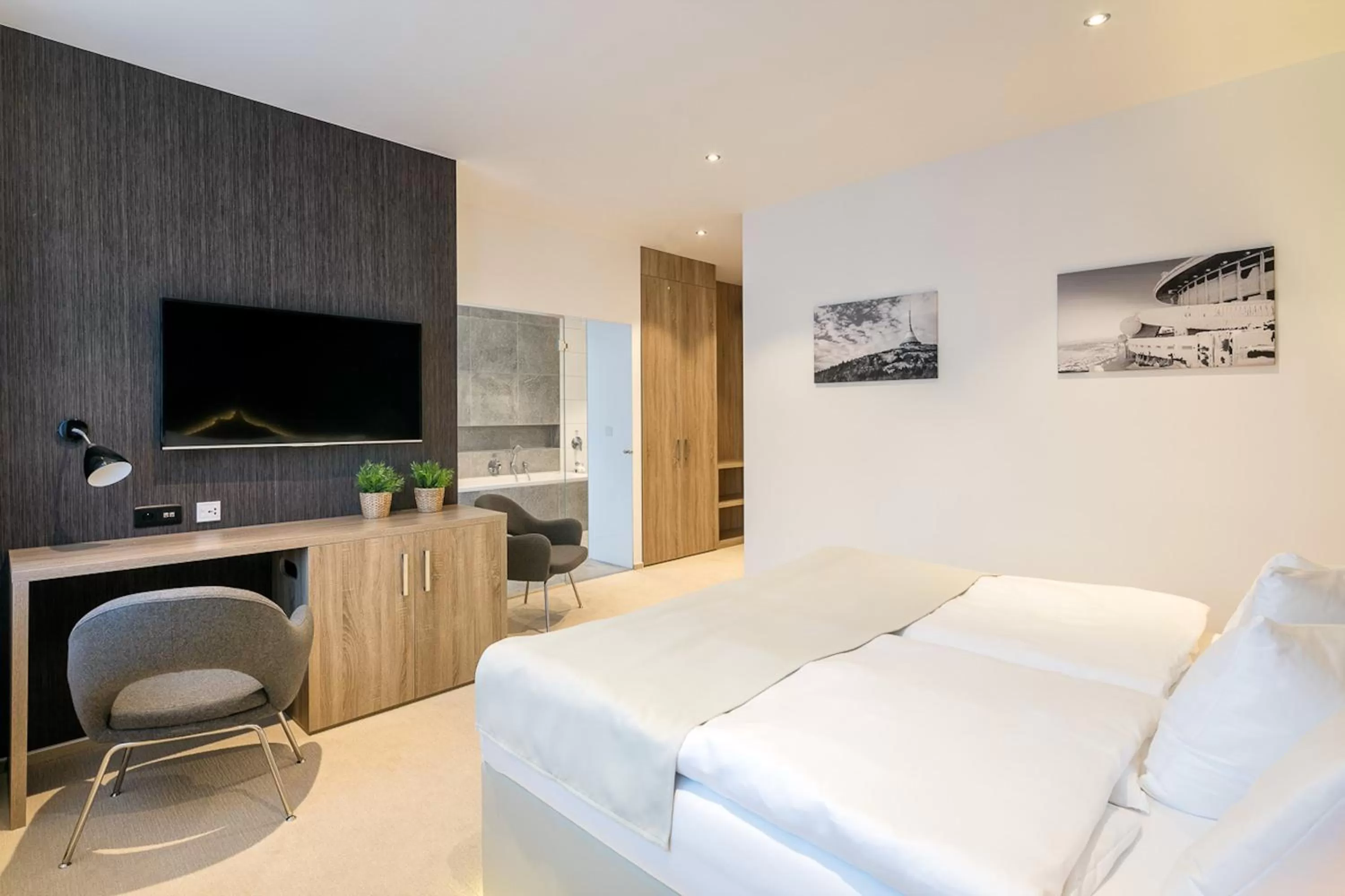 Photo of the whole room, Bed in Pytloun Grand Hotel Imperial