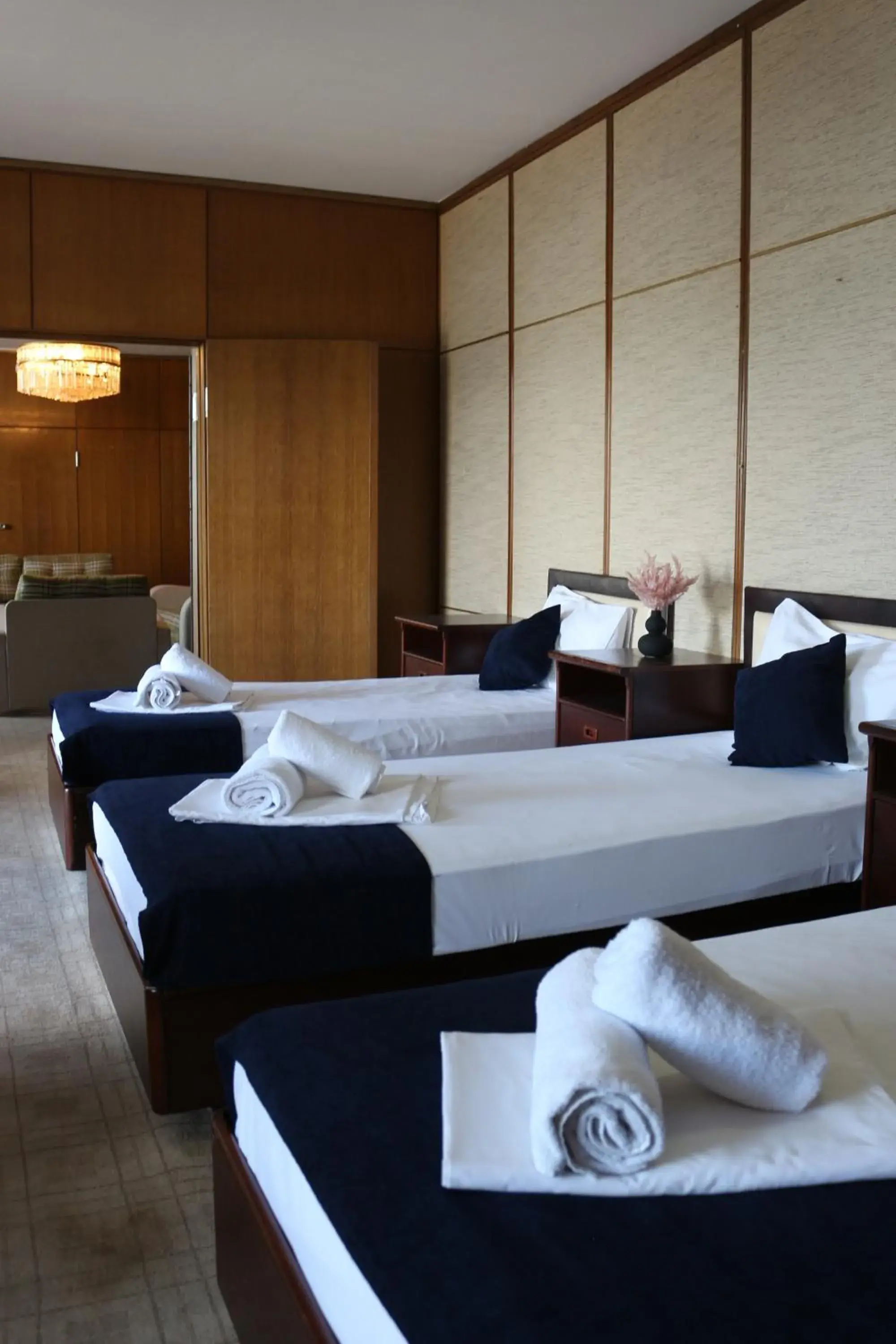 Two-Bedroom Suite in Garni Hotel Jugoslavija Two-Bedroom Suite in Garni Hotel Jugoslavija