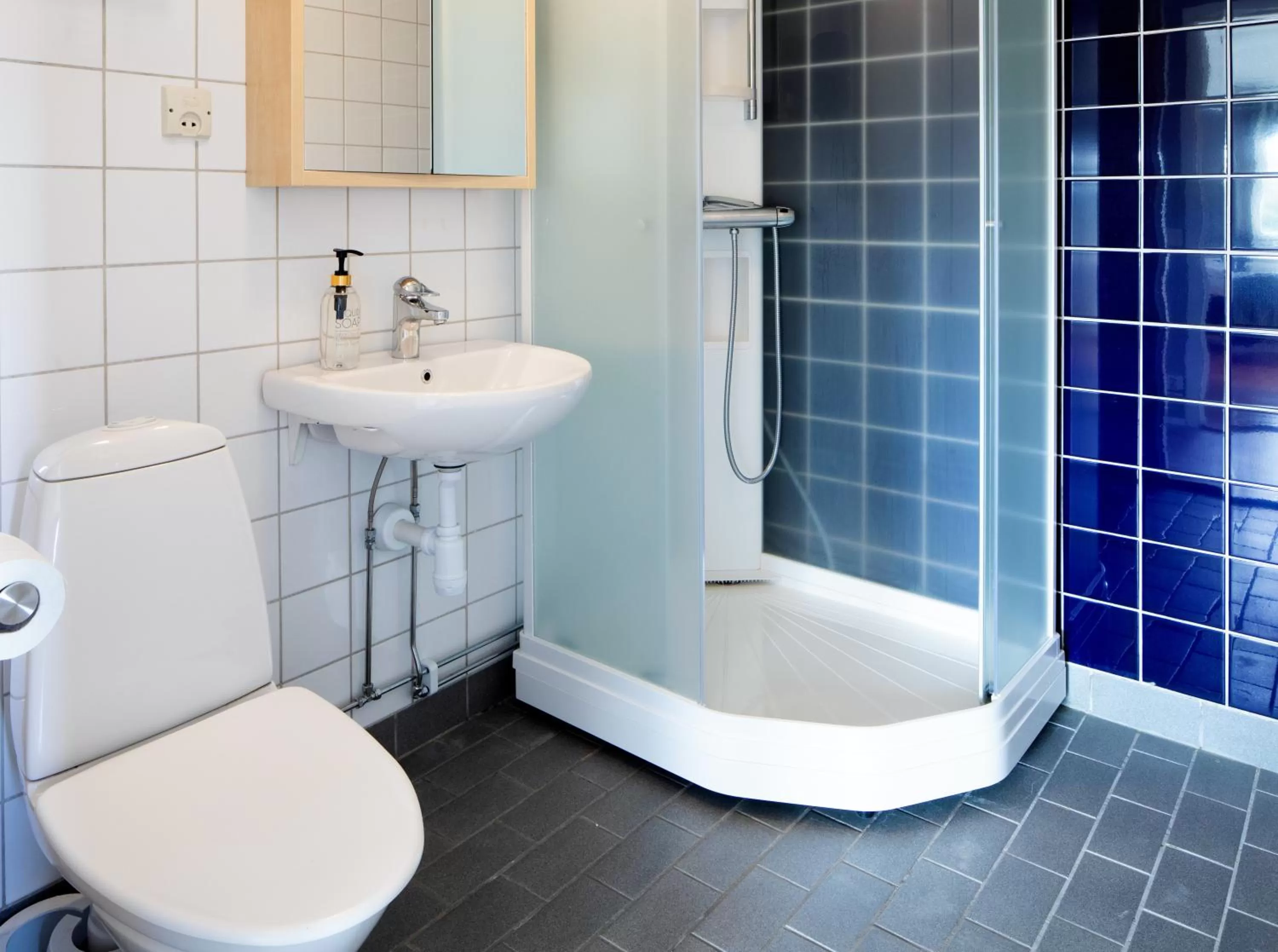 Bathroom in Hotel B&B Gränden