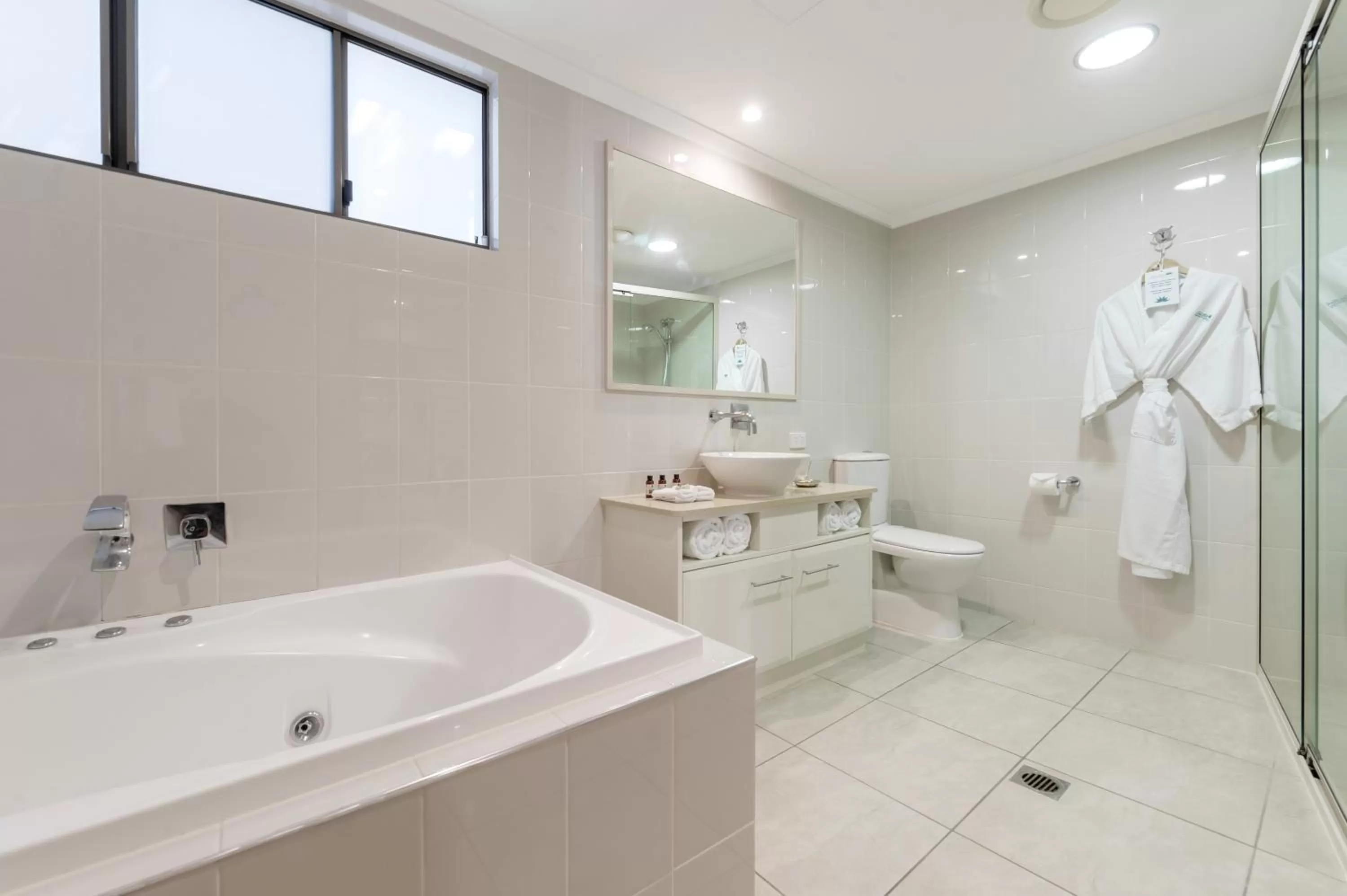 Shower in Shantara Resort Port Douglas - Adults Only Retreat