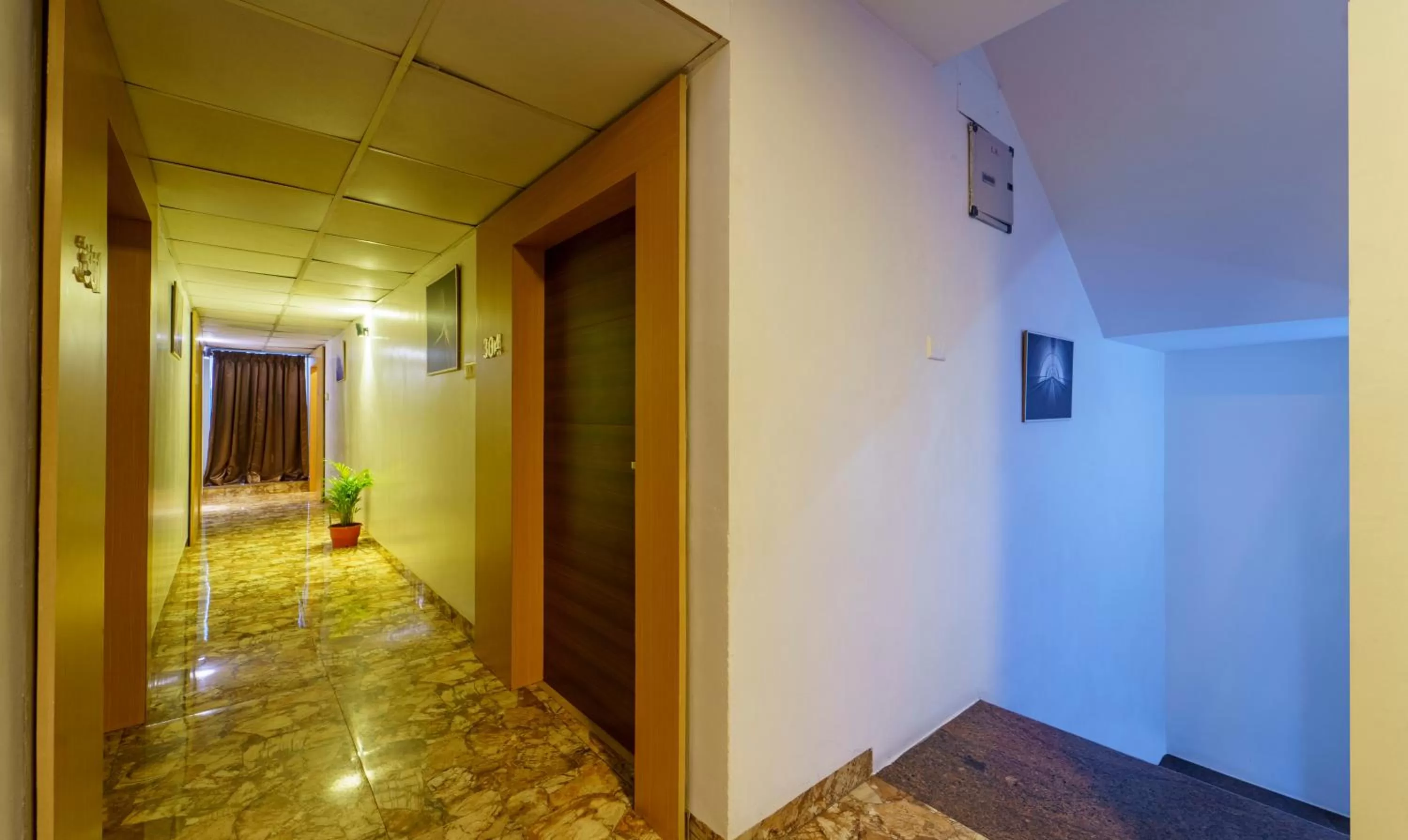 Lobby or reception in Treebo Golden Swan Tambaram