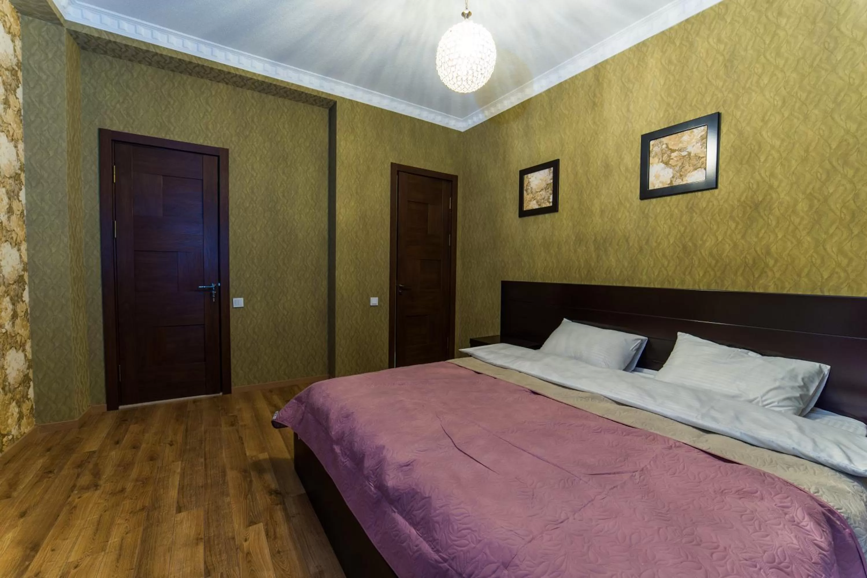 Photo of the whole room, Bed in Hotel New Telavi