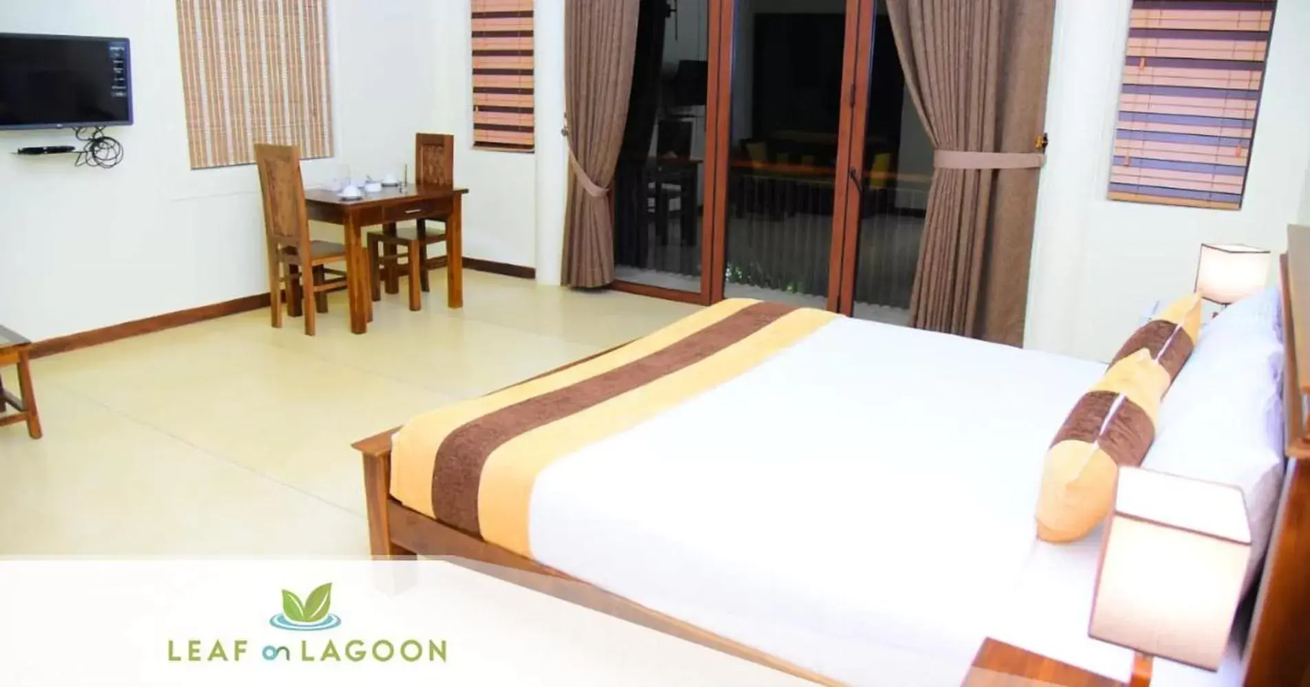 Deluxe Double Room with Balcony - single occupancy in Hotel Leaf on Lagoon Deluxe Double Room with Balcony - single occupancy in Hotel Leaf on Lagoon