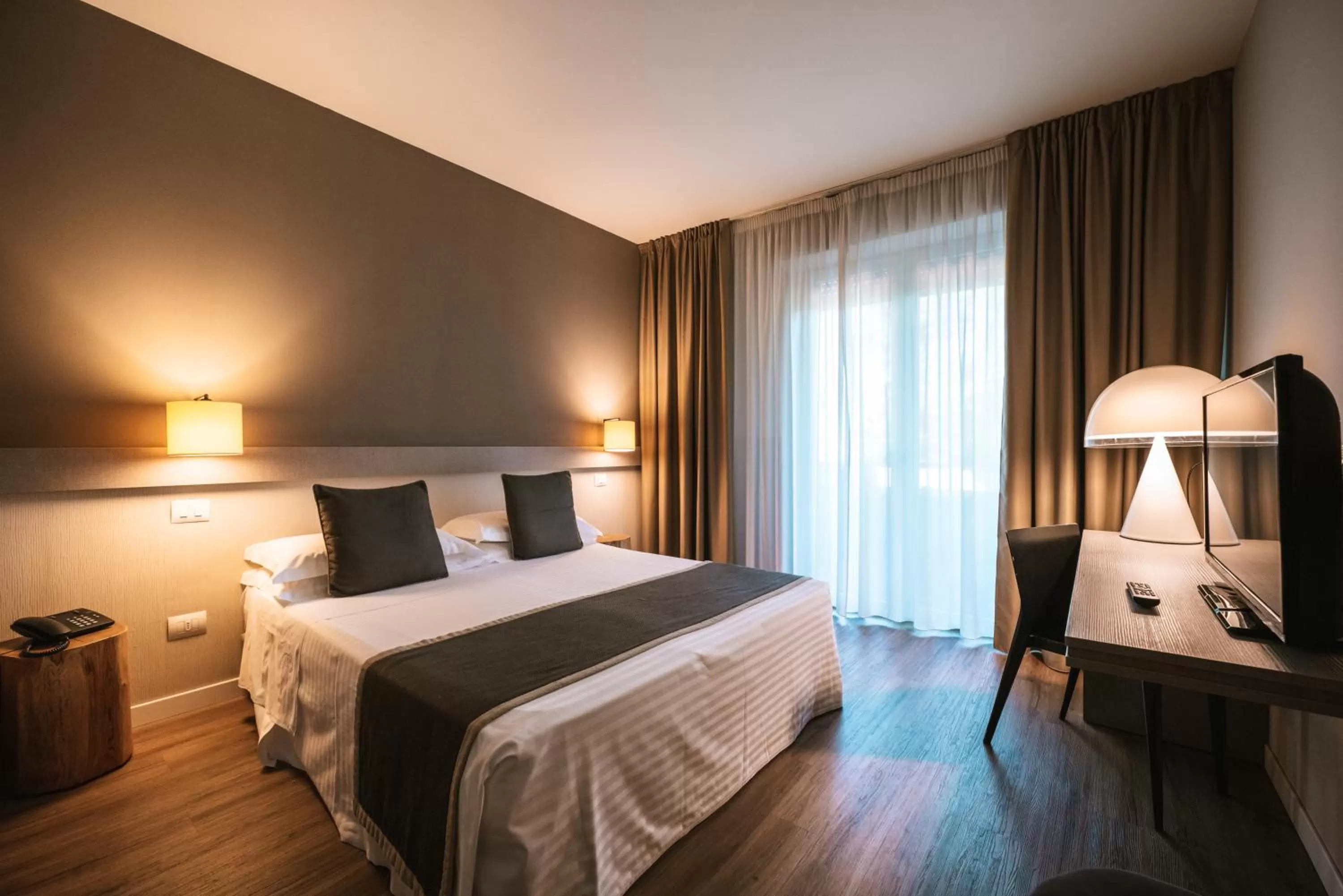 Bed in Hotel De La Ville