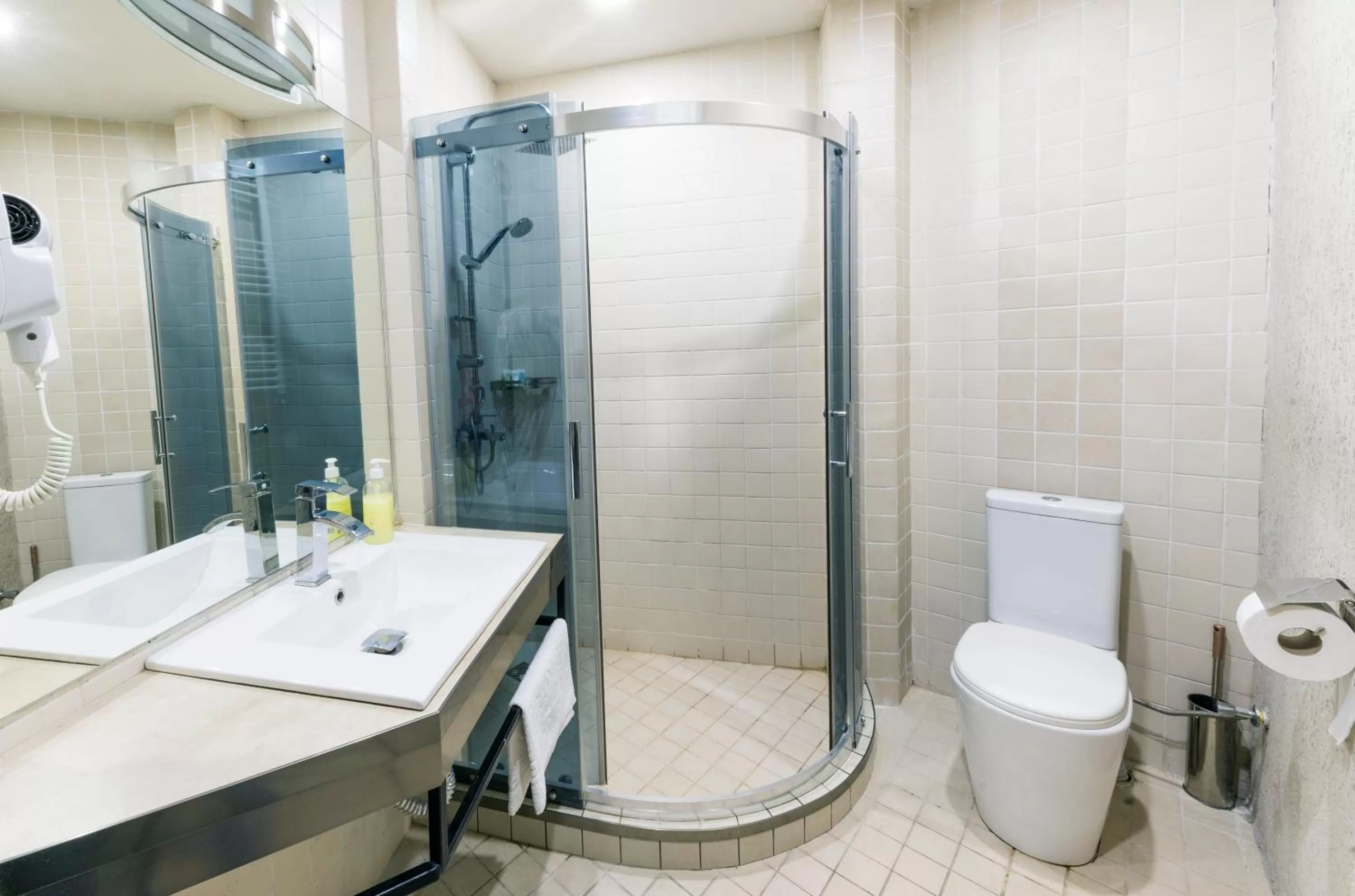 Shower in Sani Apart Hotel