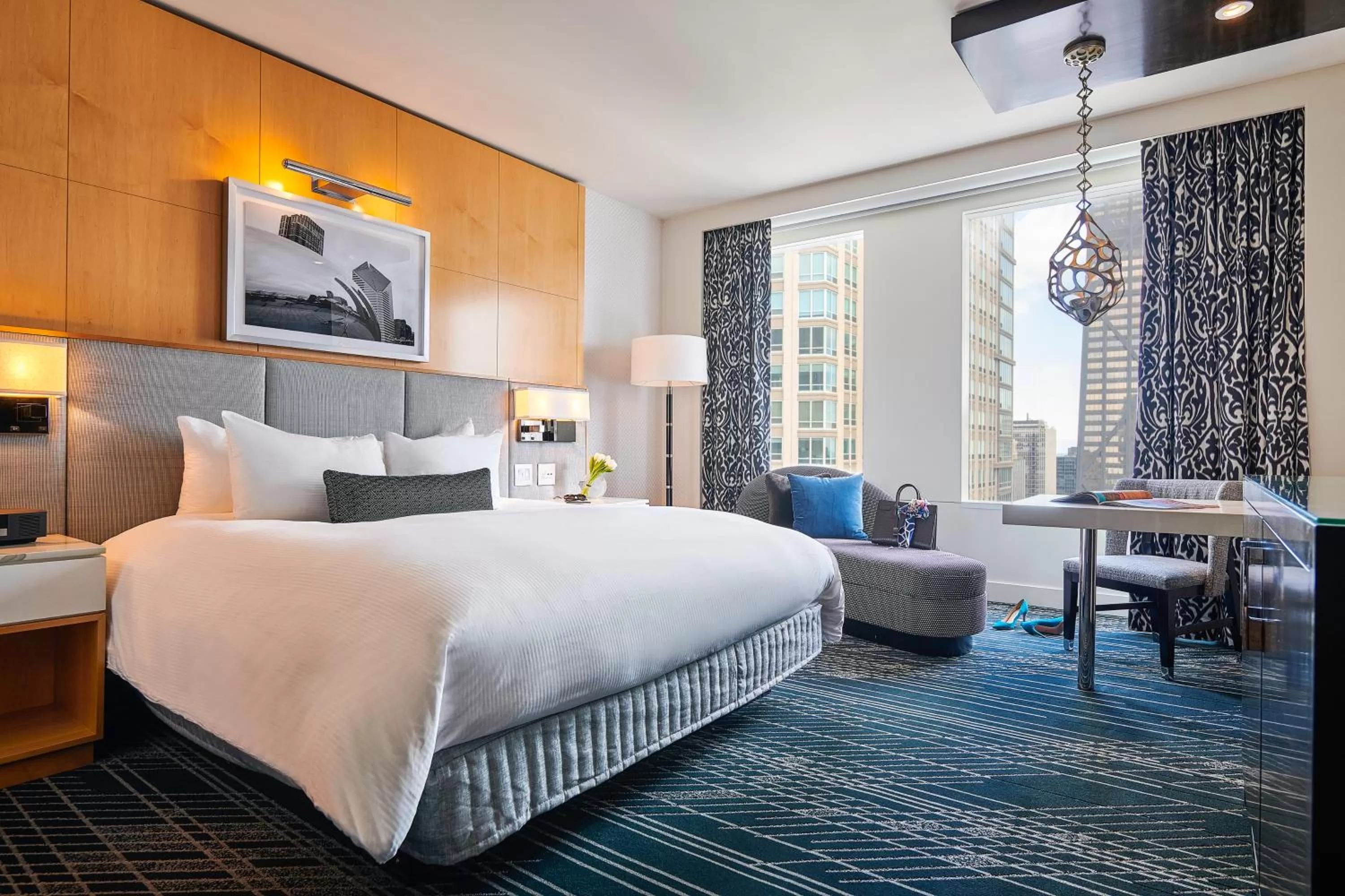 Bed in Sofitel Chicago Magnificent Mile