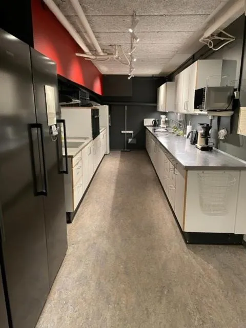 Communal kitchen in Danhostel Hillerød