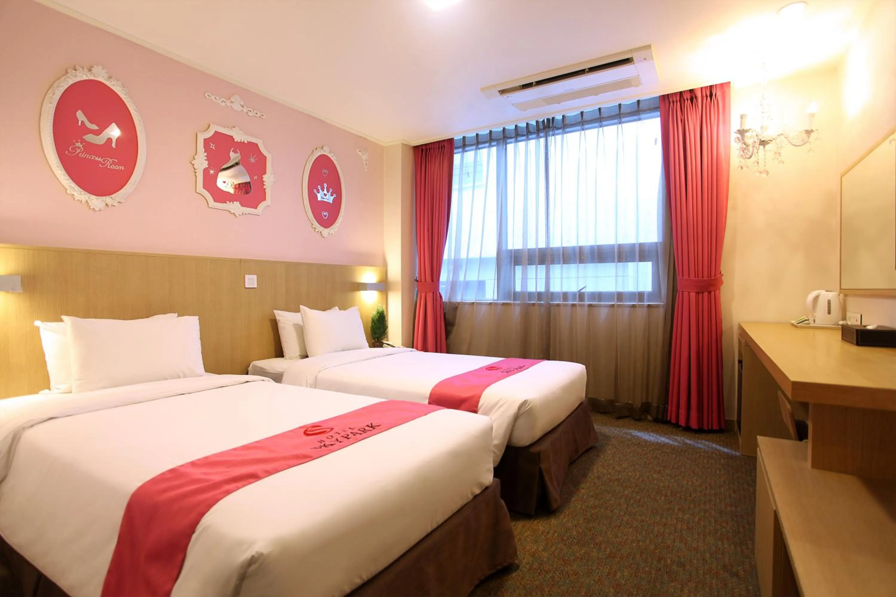 Bedroom, Bed in Hotel Skypark Jeju 1 Newly renovated