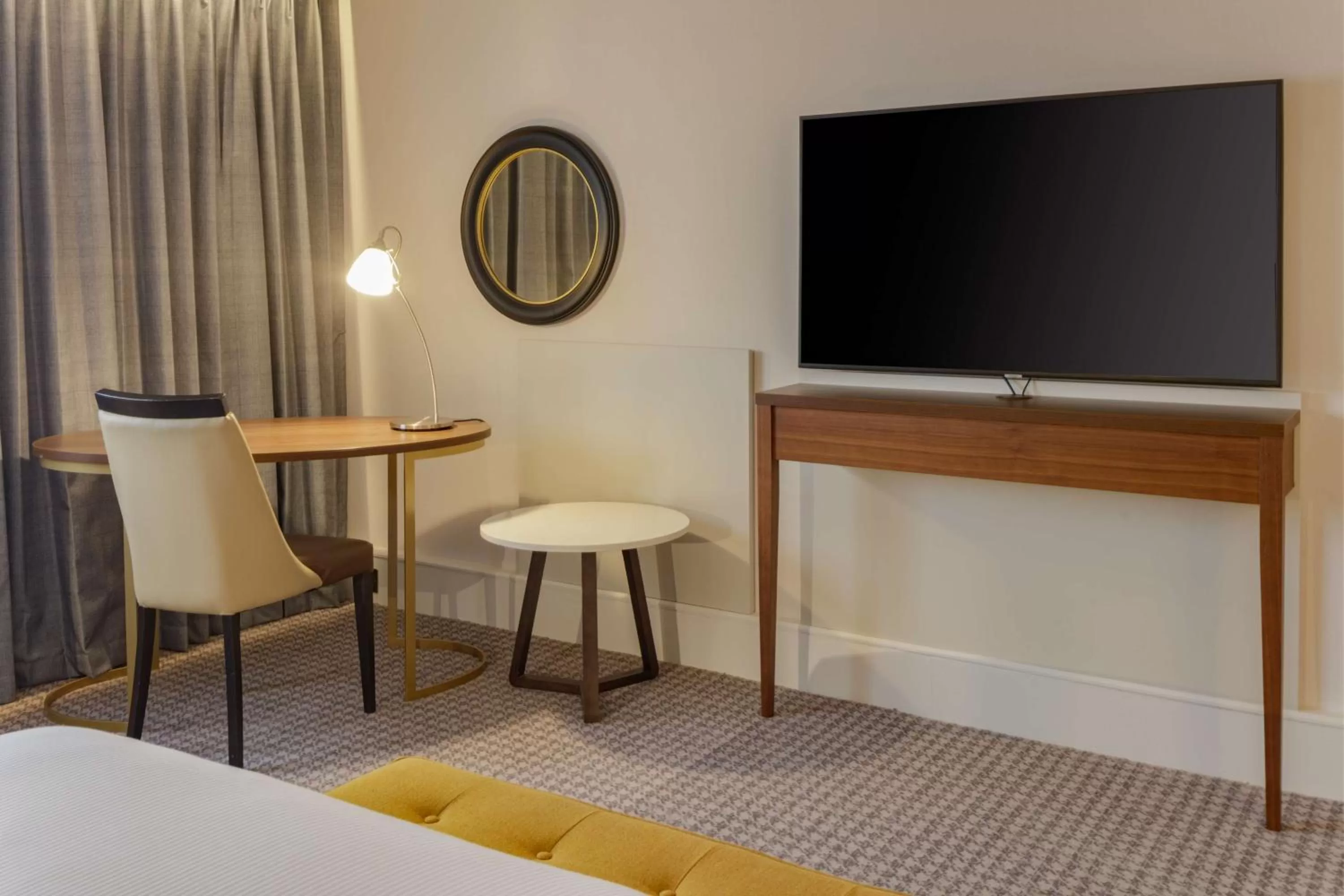 Bedroom, Bed in DoubleTree by Hilton Stoke-on-Trent, United Kingdom