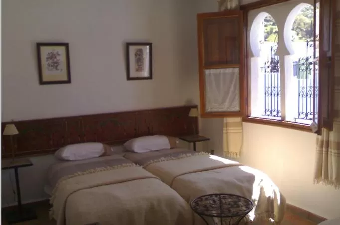 Bed in Hôtel Ras El Maa