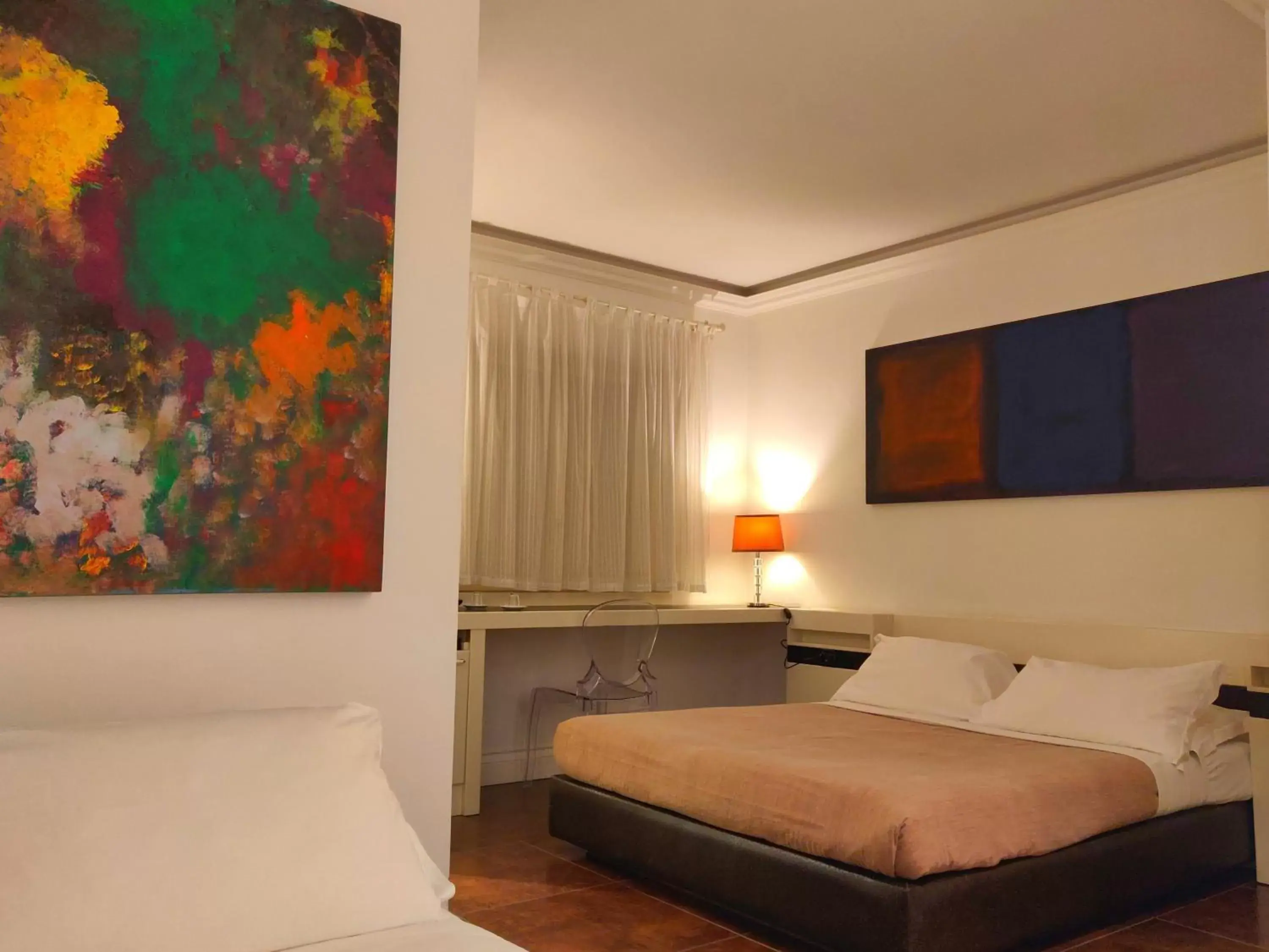 Triple Room in Best Season Triple Room in Best Season