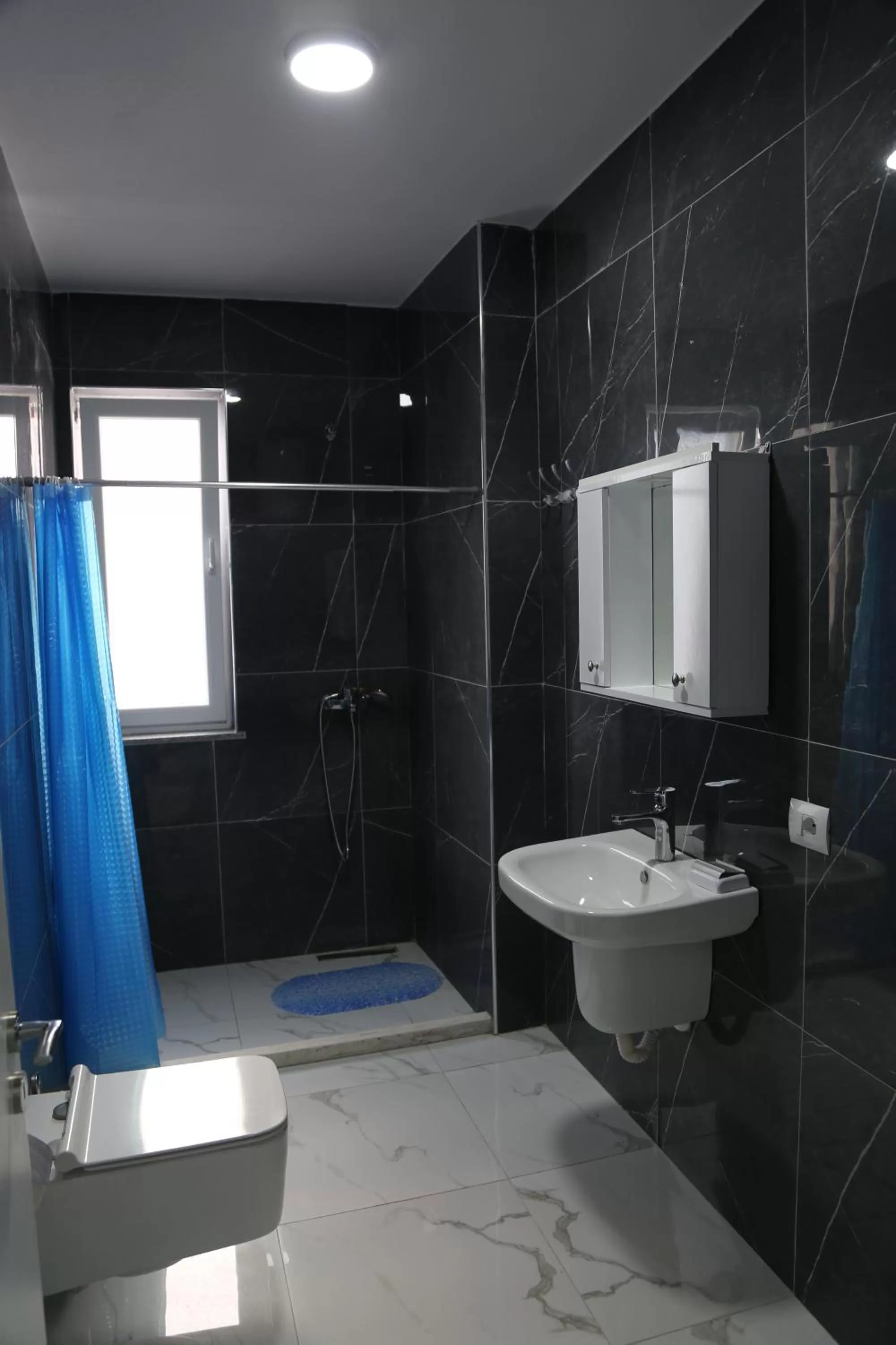 Bathroom in Anchor Apartments