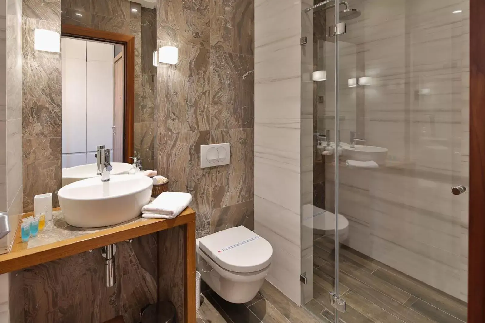 Economy Triple Room in Hotel Passpartù Home Garni Economy Triple Room in Hotel Passpartù Home Garni