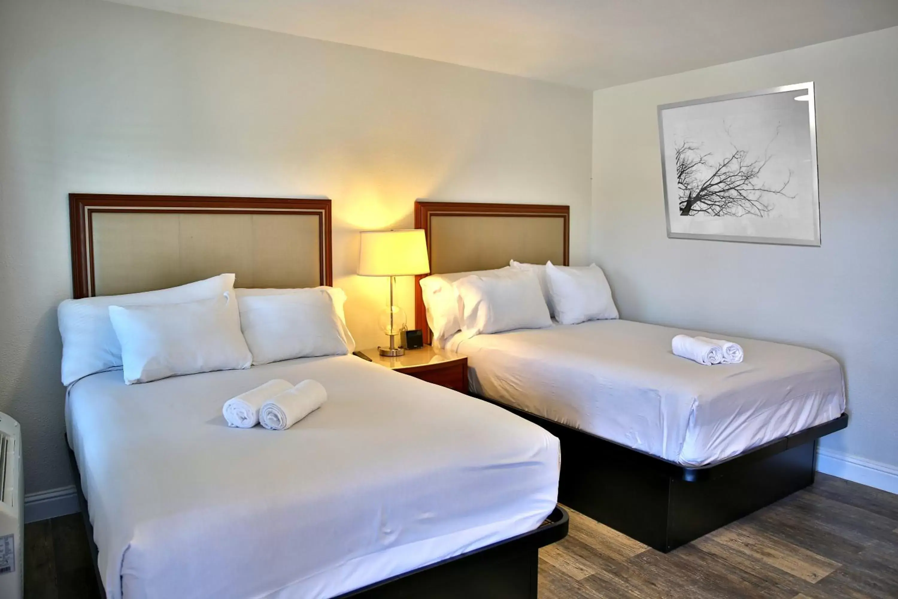 Double Room with Two Double Beds - Non-Smoking in Travelodge by Wyndham Crescent City Double Room with Two Double Beds - Non-Smoking in Travelodge by Wyndham Crescent City