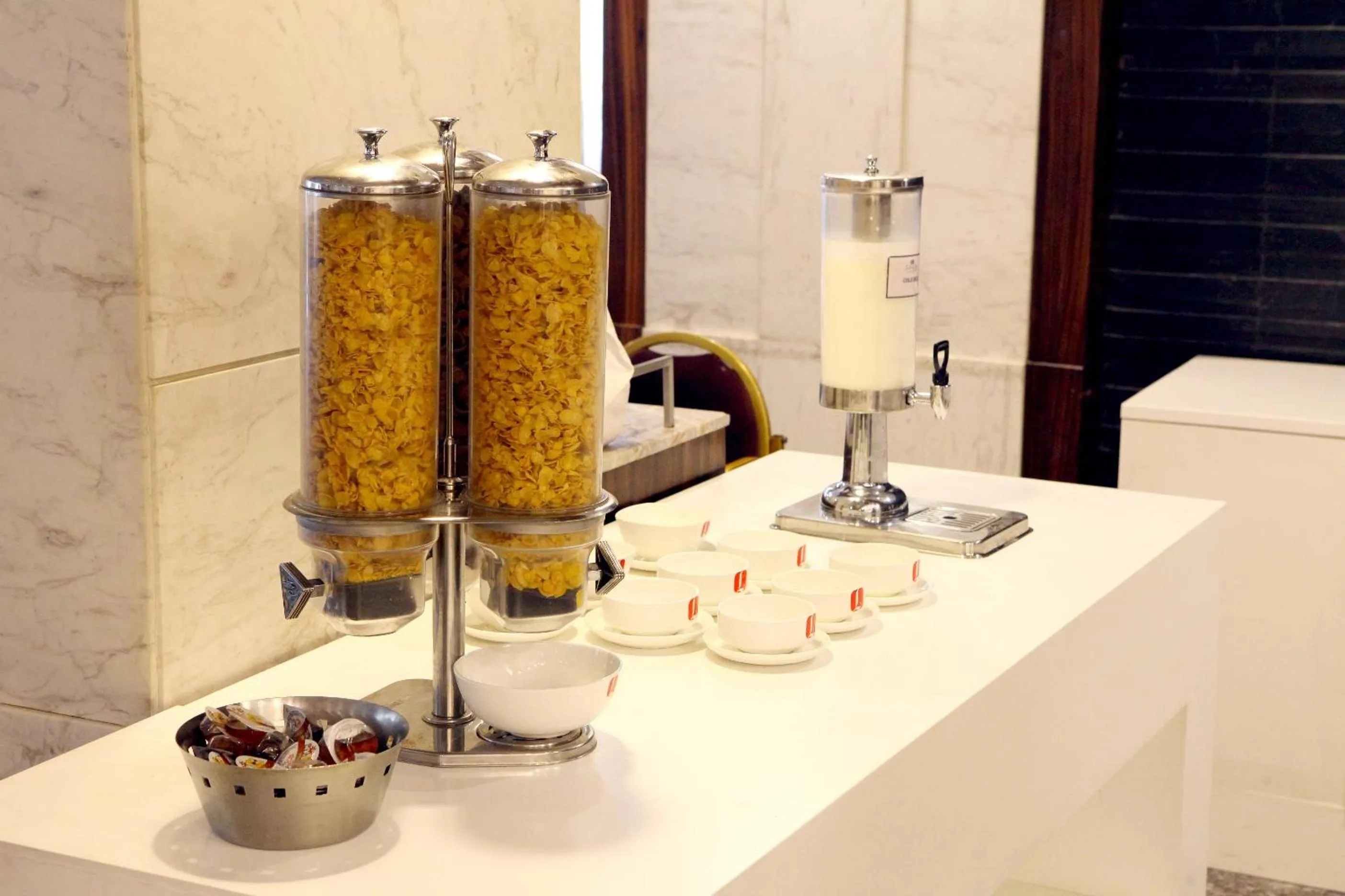 Buffet breakfast in Lords Plaza Surat