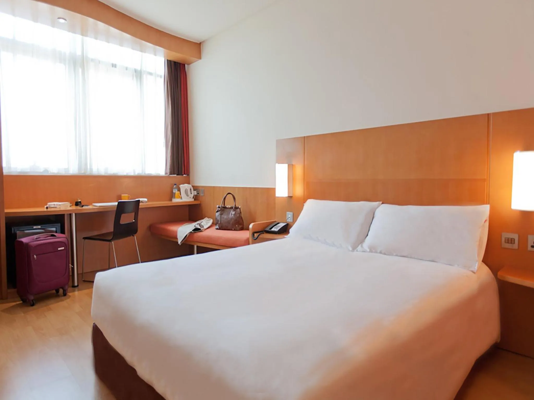 Bed in Ibis Abu Dhabi Gate