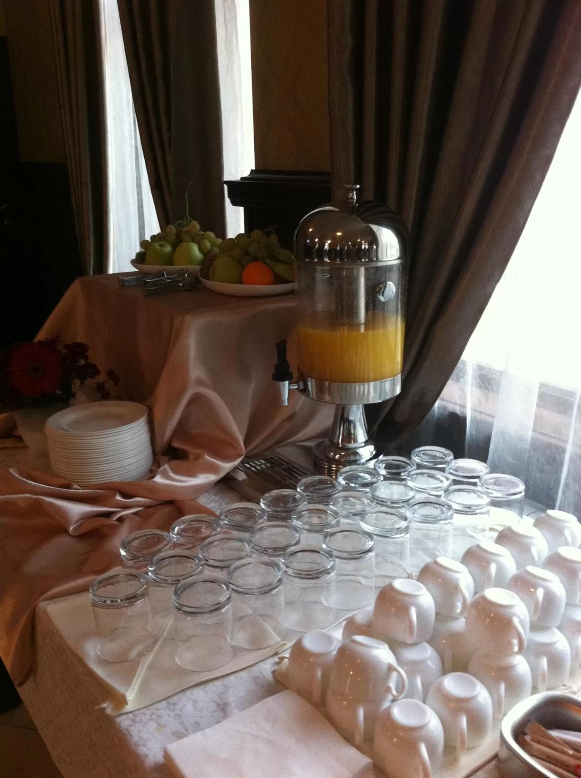 Restaurant/places to eat in Hotel Baden