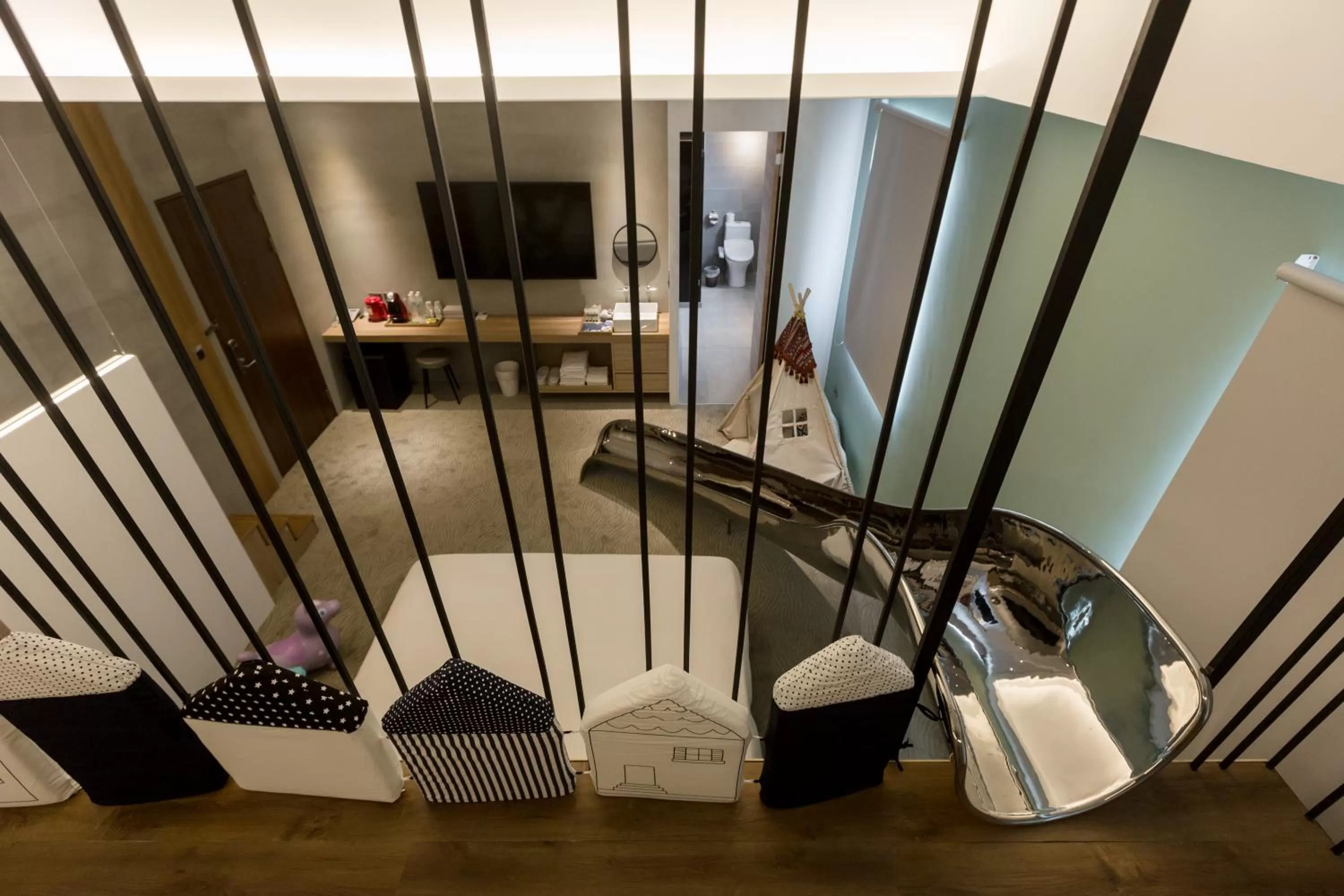 Photo of the whole room in Green Hotel