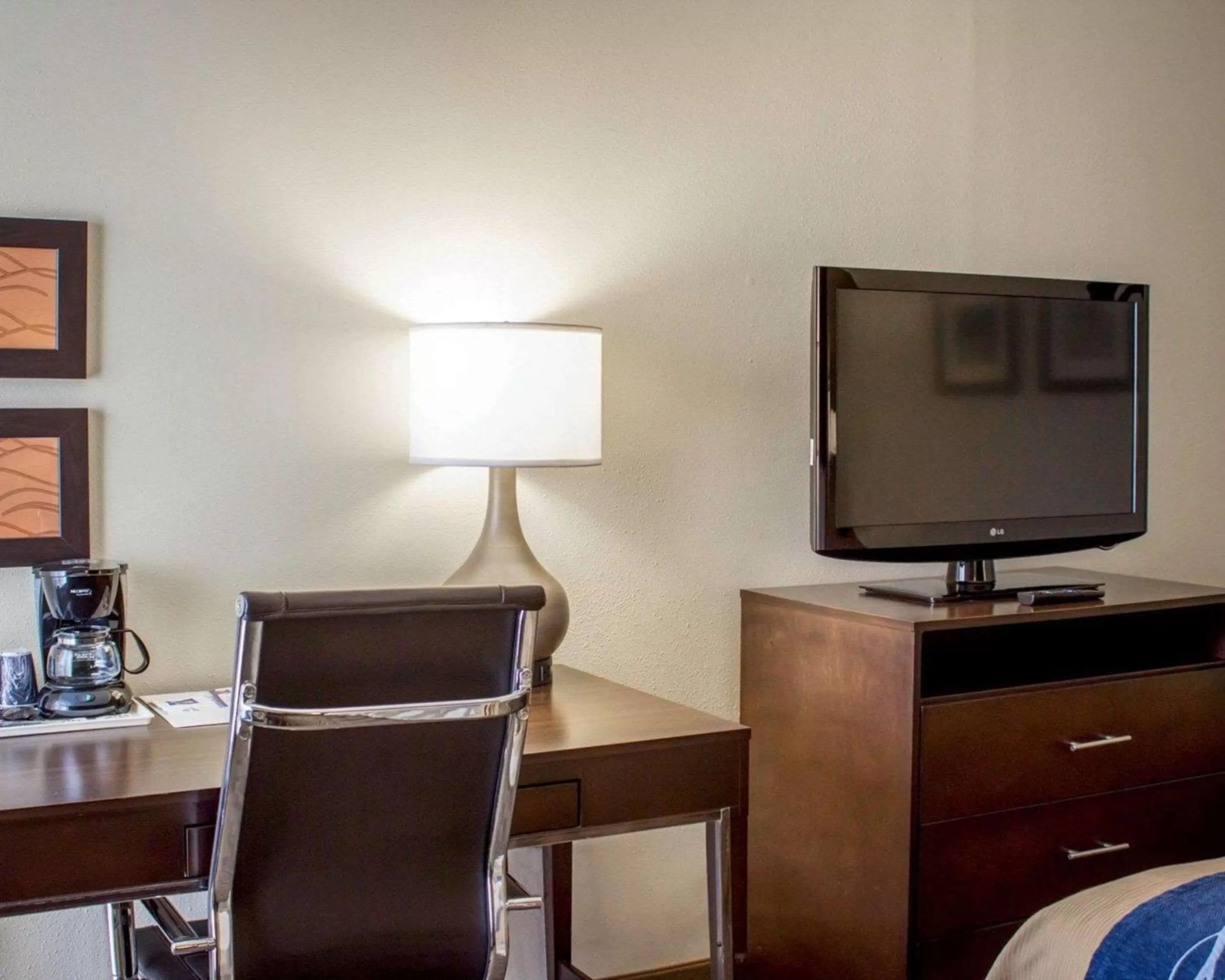 Photo of the whole room in Comfort Inn & Suites Fuquay Varina