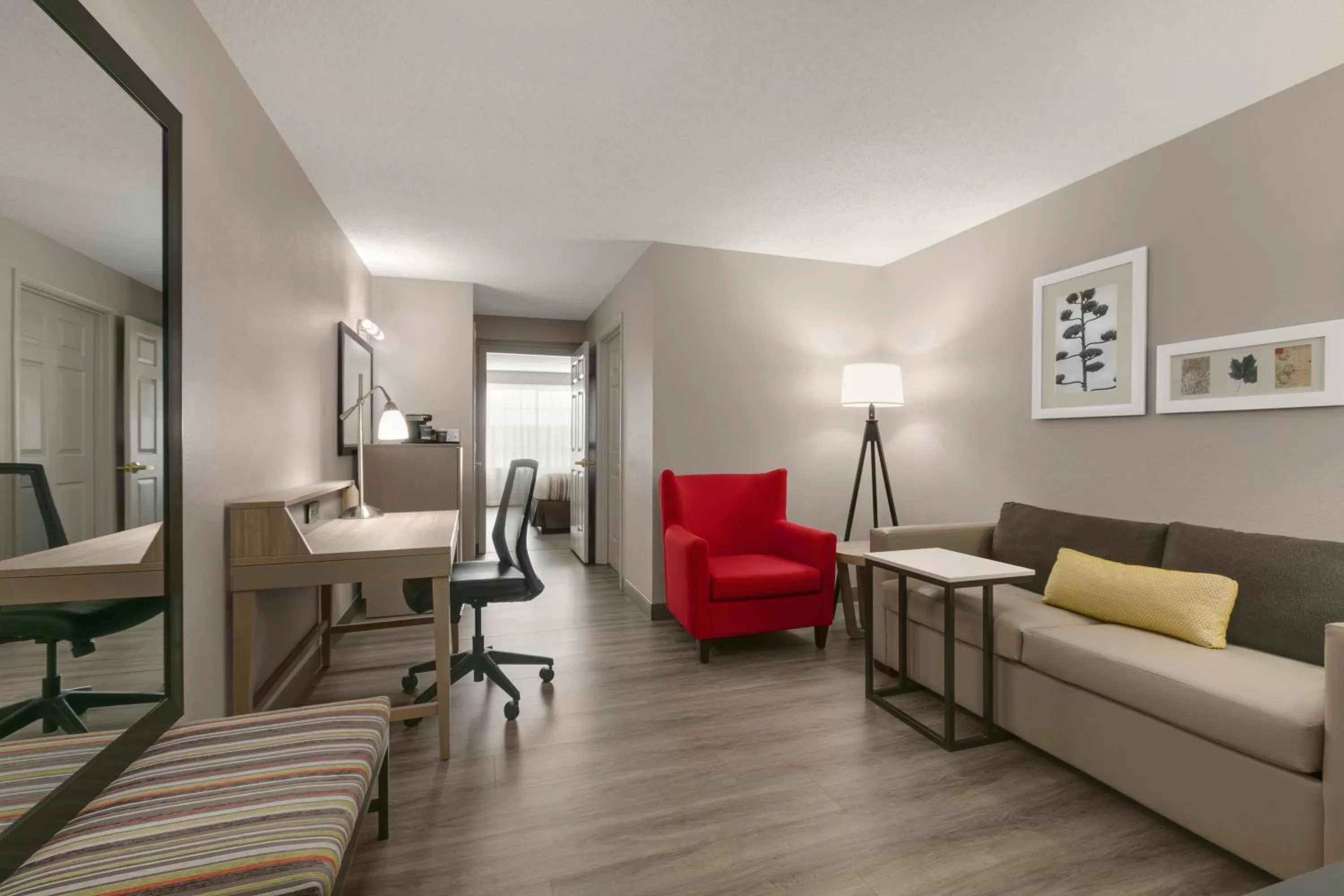 Country Inn & Suites by Radisson, London, KY