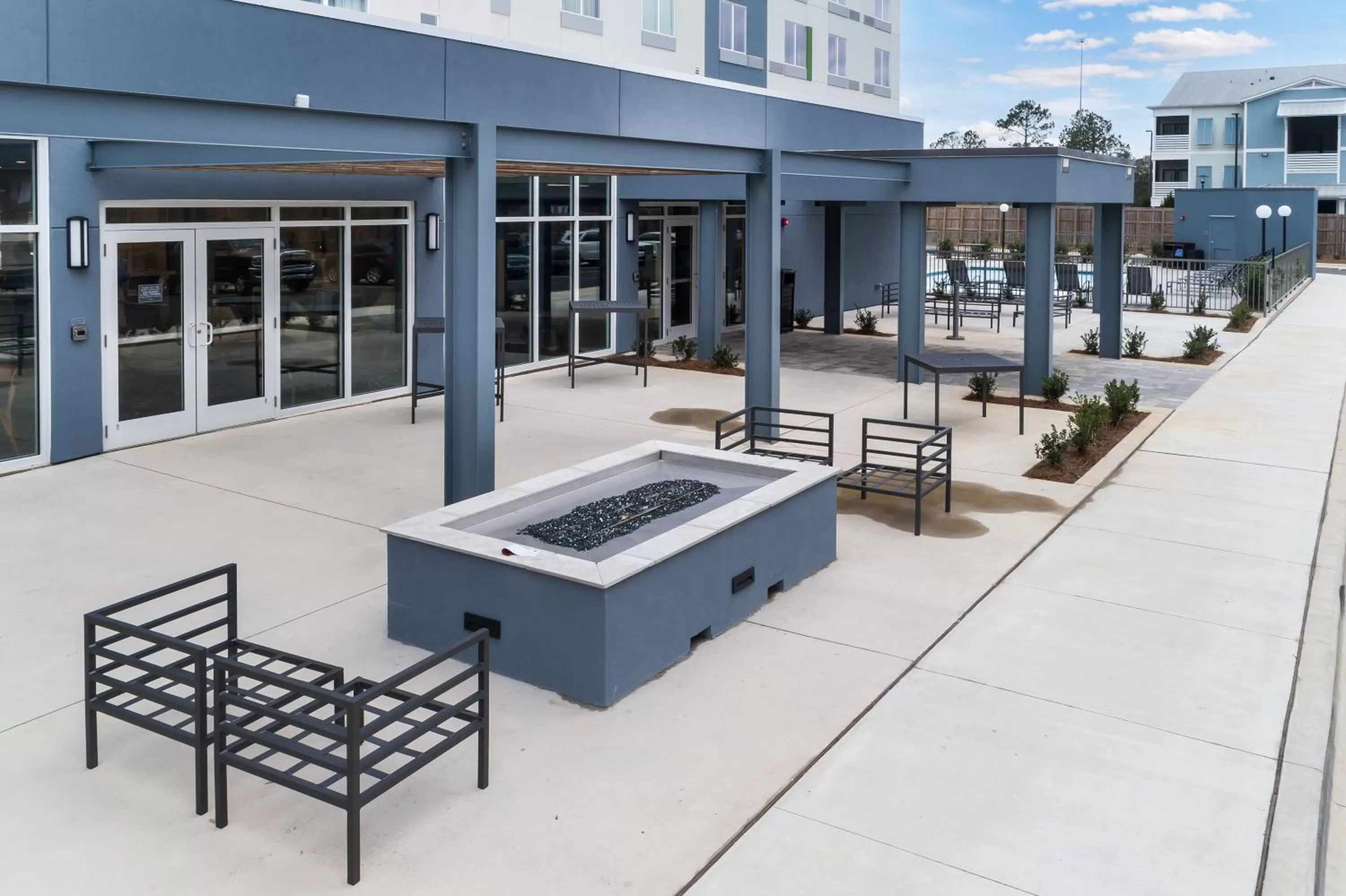 flat iron in Courtyard by Marriott Pensacola I-10 West