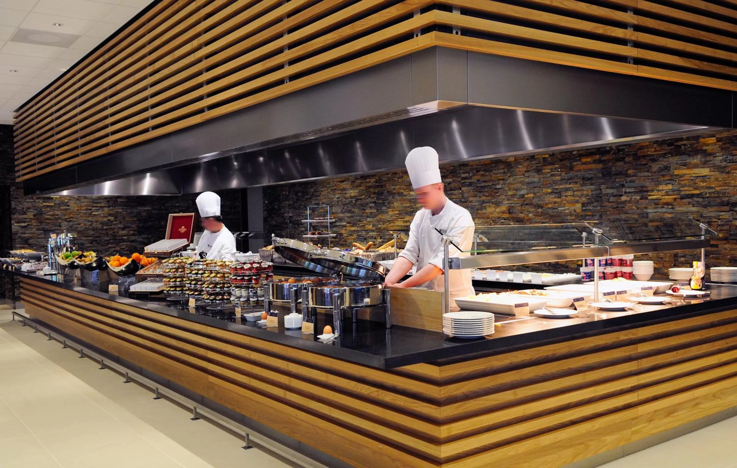 Restaurant/places to eat in Novotel Amsterdam City