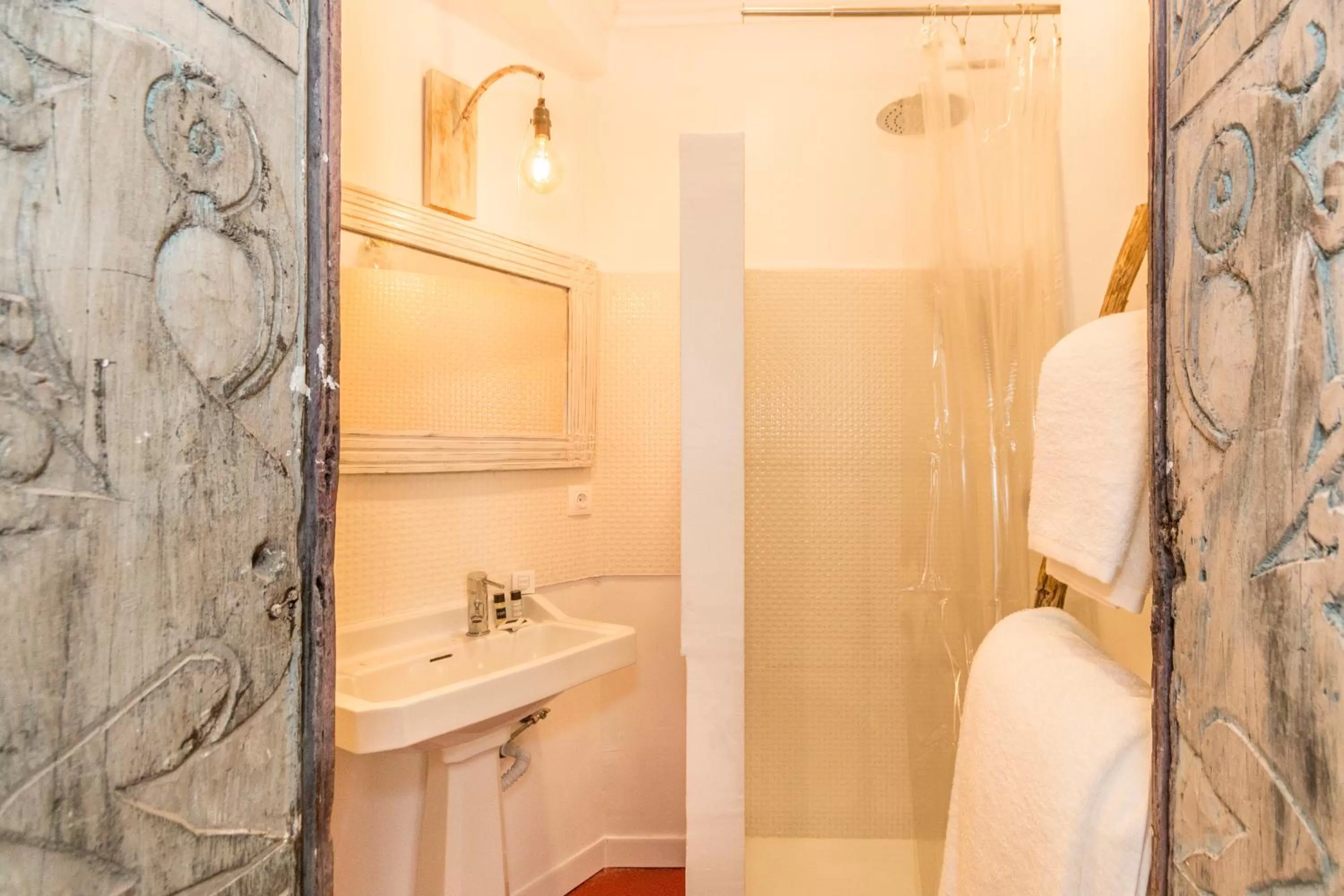 Toilet in Garam Lisboa