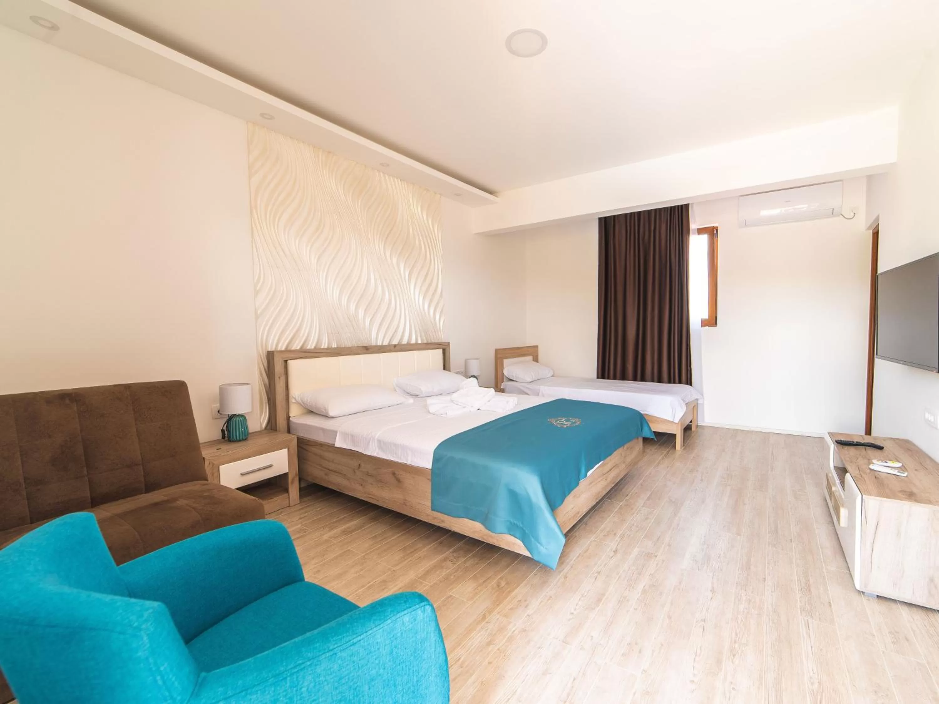 Bed in Hotel Royal Garden