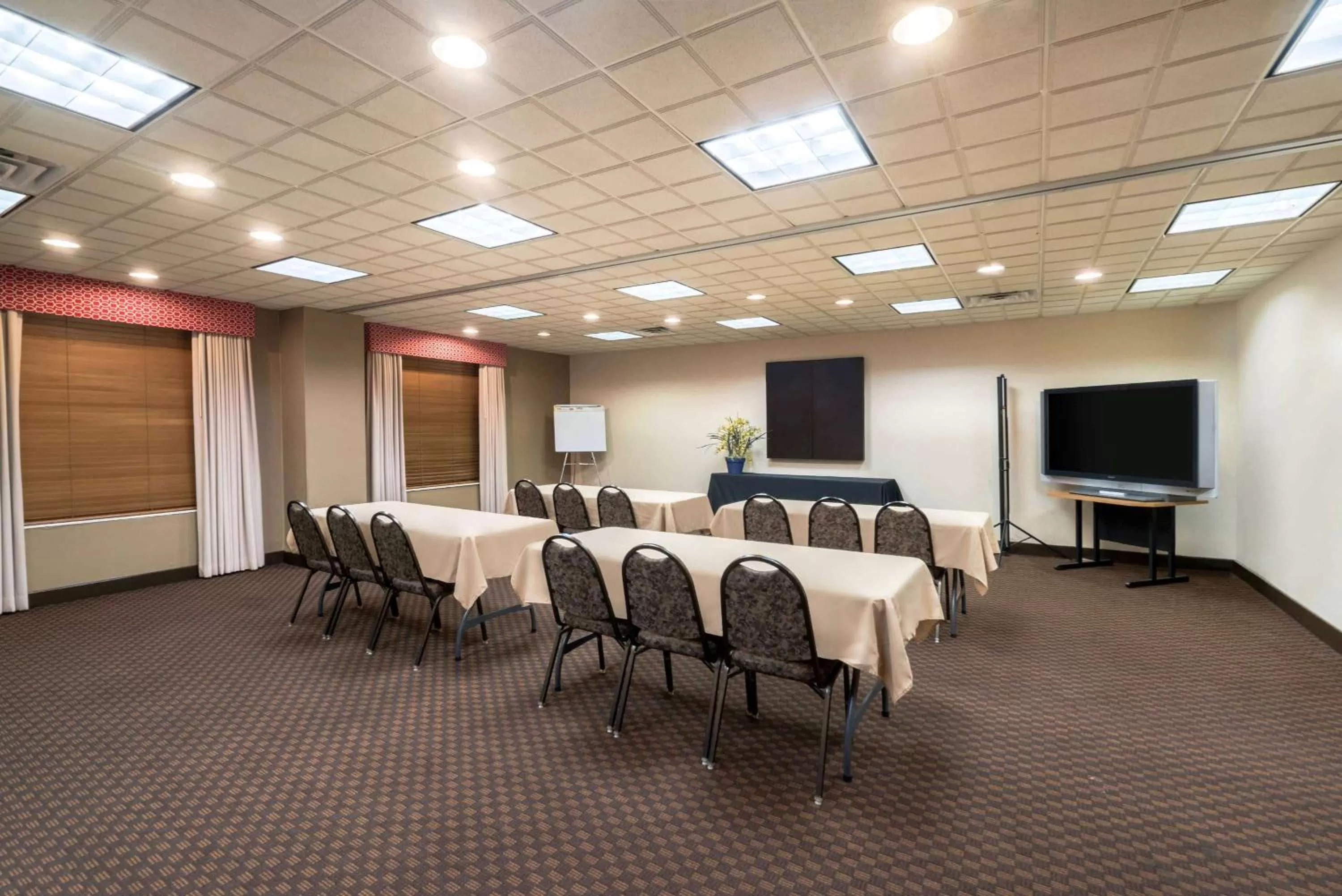 On site in Wingate by Wyndham (Lexington, VA)