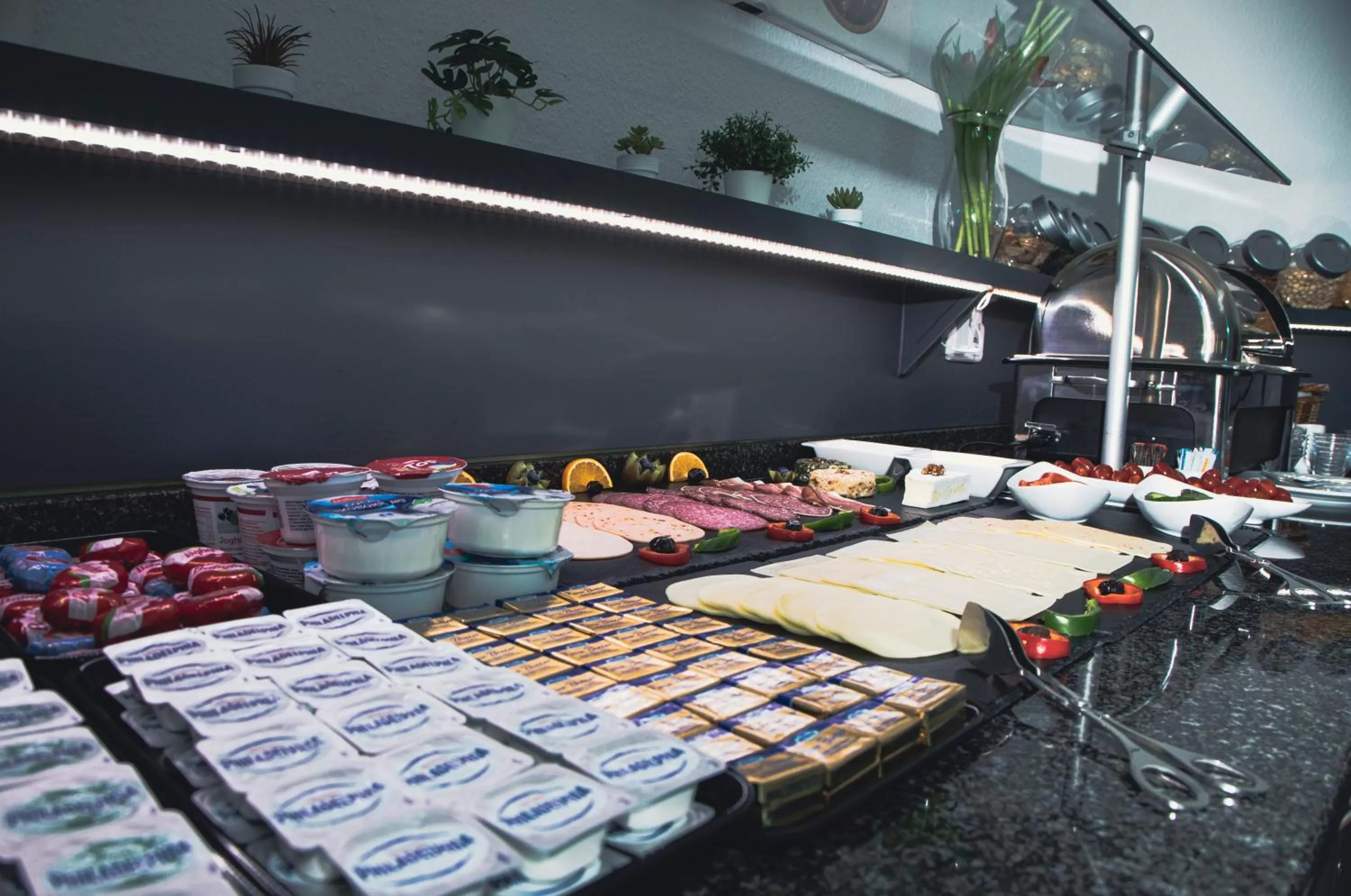 Buffet breakfast in Friends Hotel Kerpen