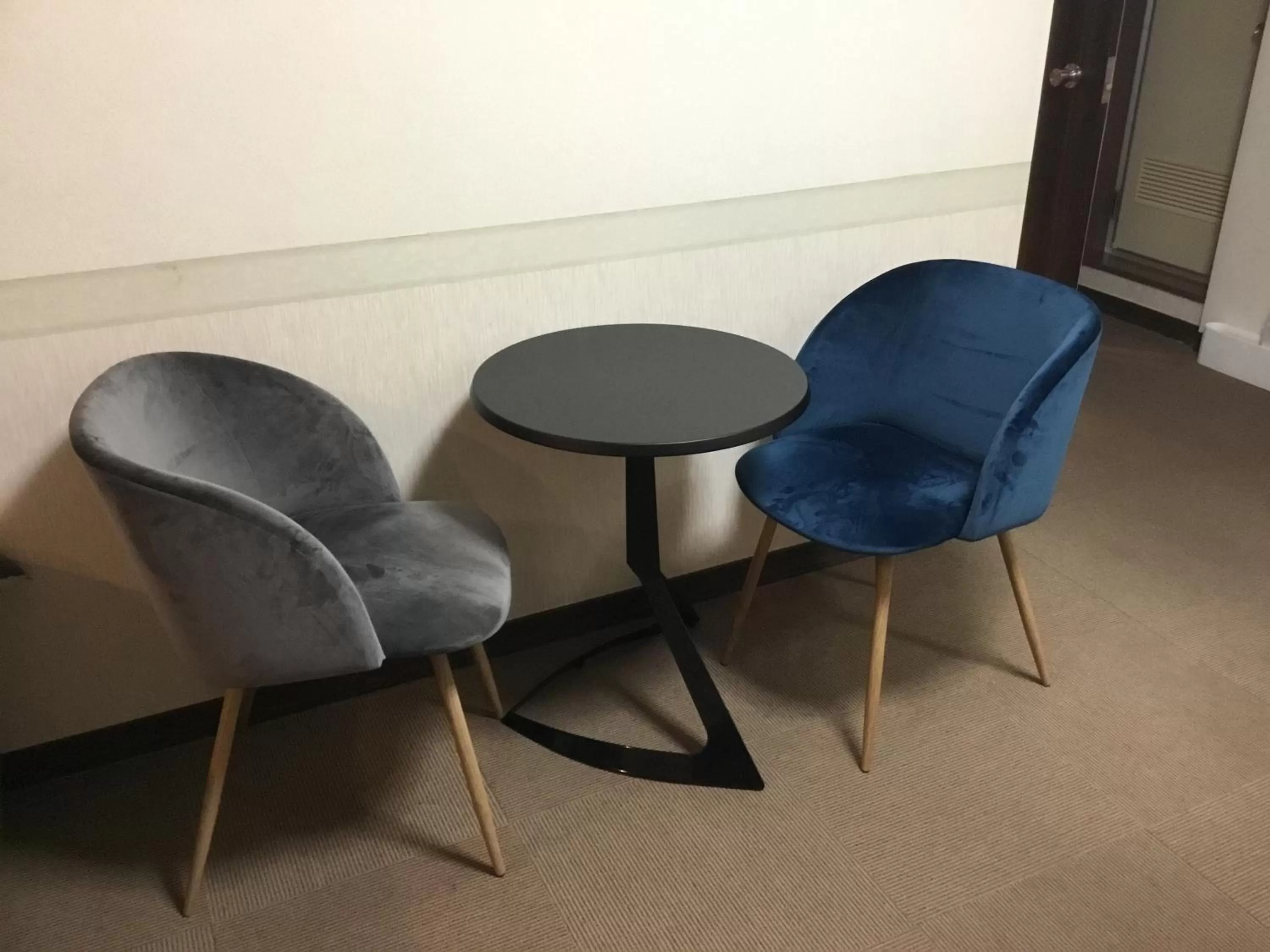 Photo of the whole room in Hotel Sun Road