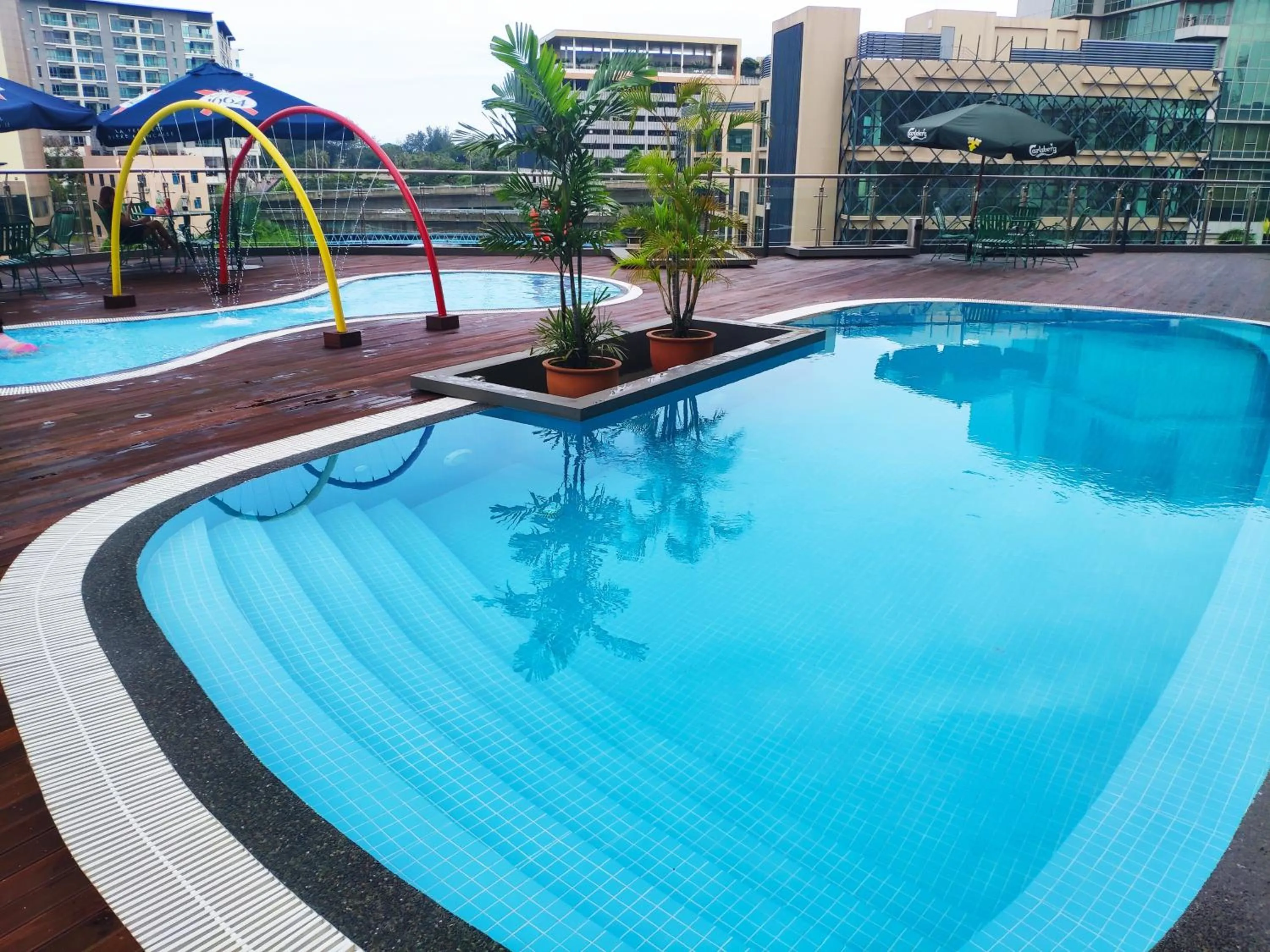 Swimming pool in Sabah Oriental Hotel