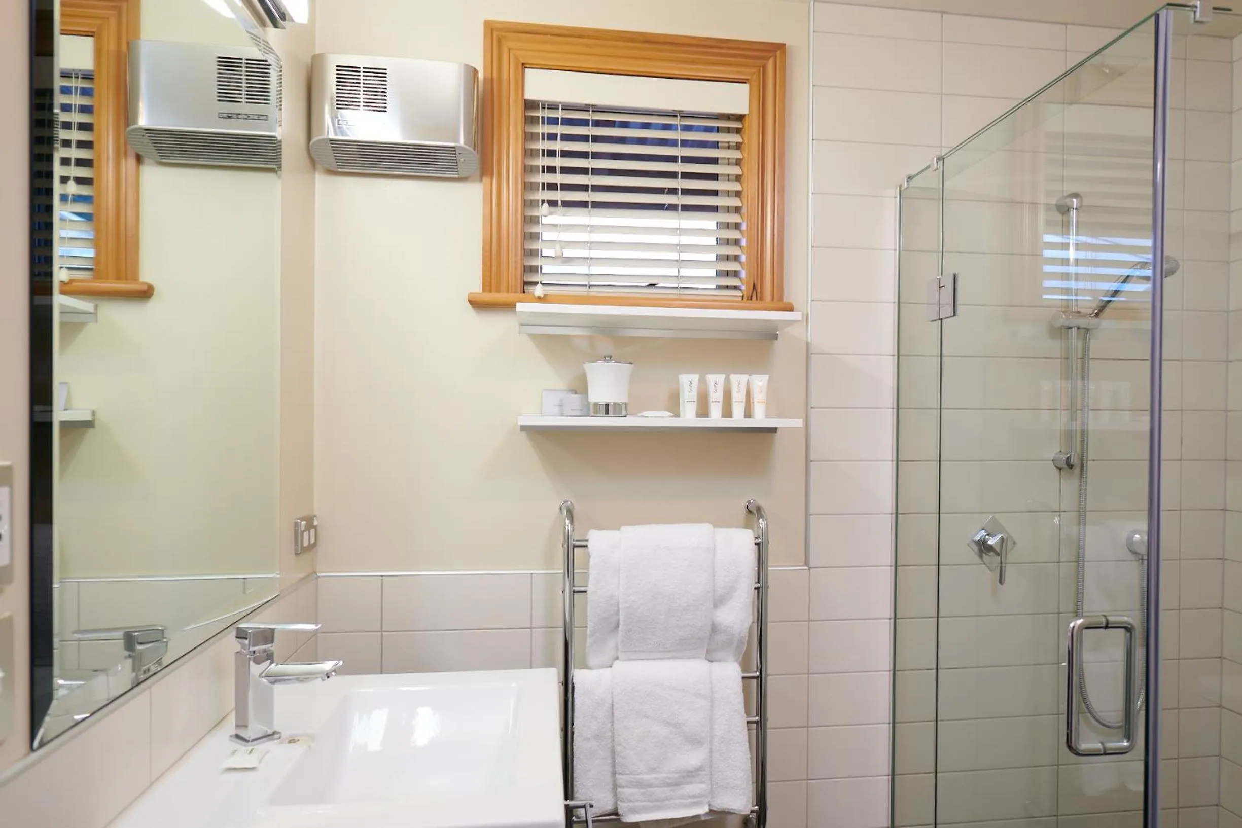 Shower in The Dairy Hotel Queenstown, A Naumi Chapter