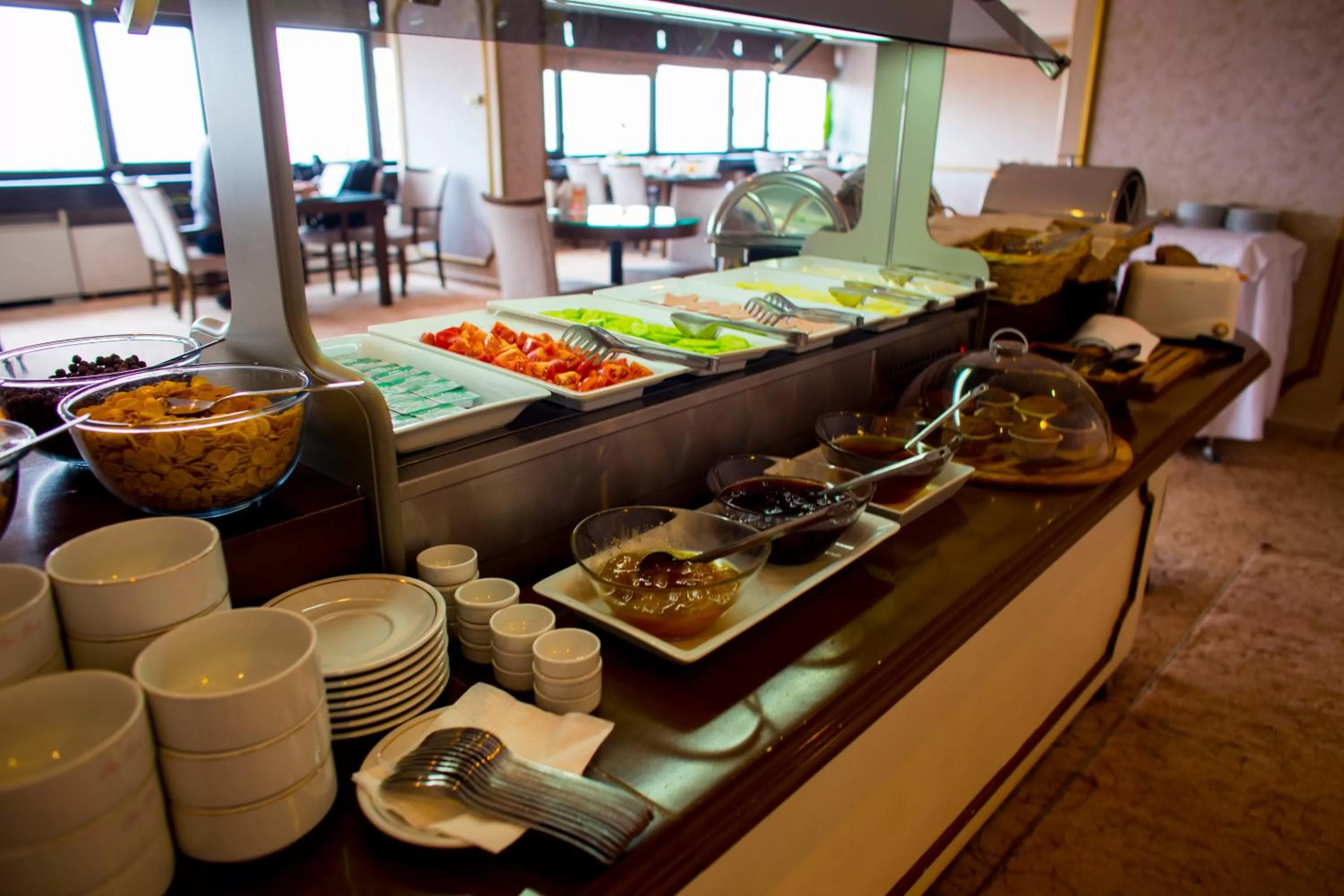 Restaurant/places to eat in Apart Hotel Best