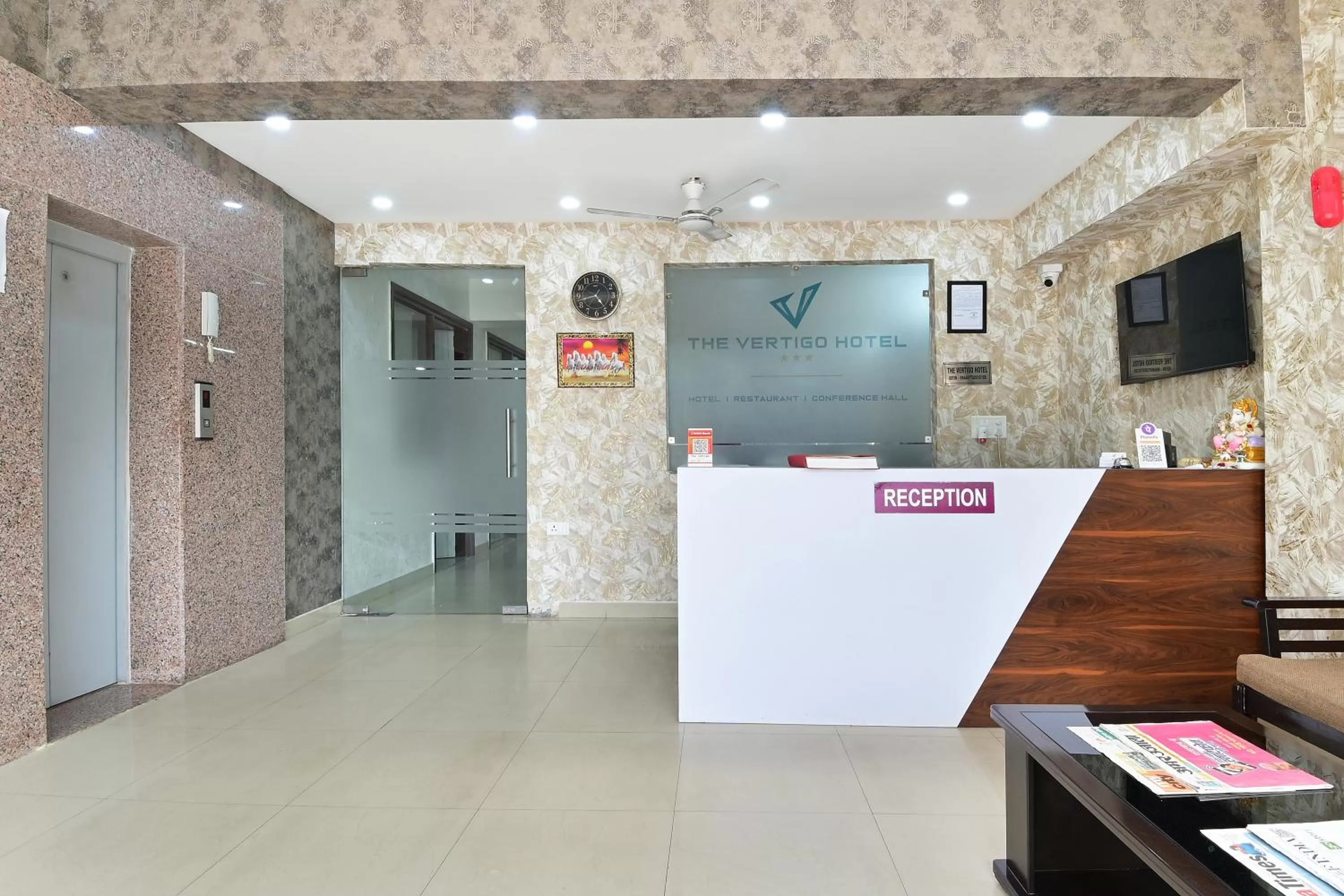 Lobby or reception, Lobby/Reception in The Vertigo