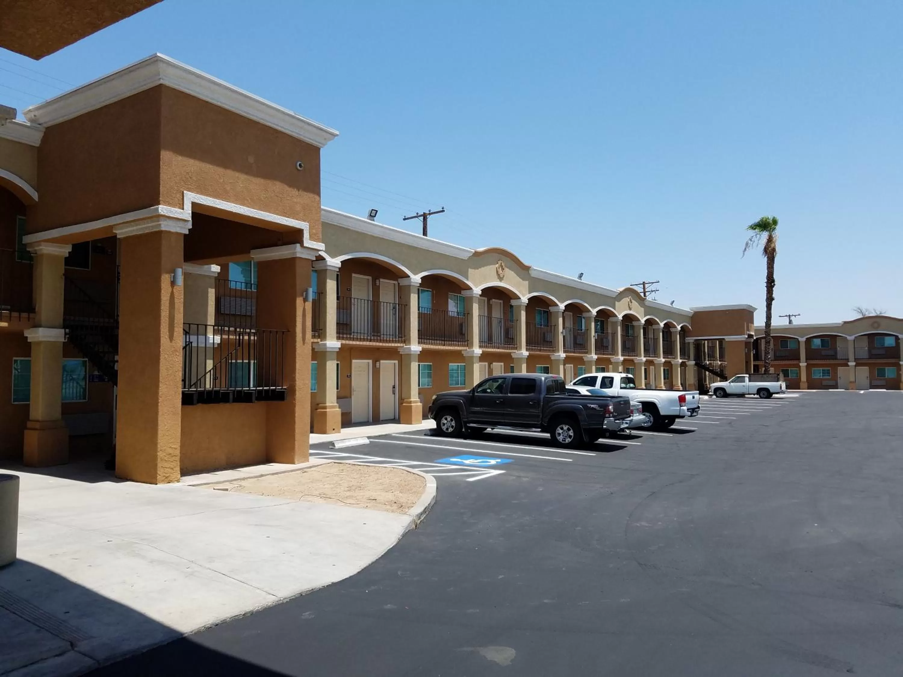 Property building in Days Inn by Wyndham El Centro