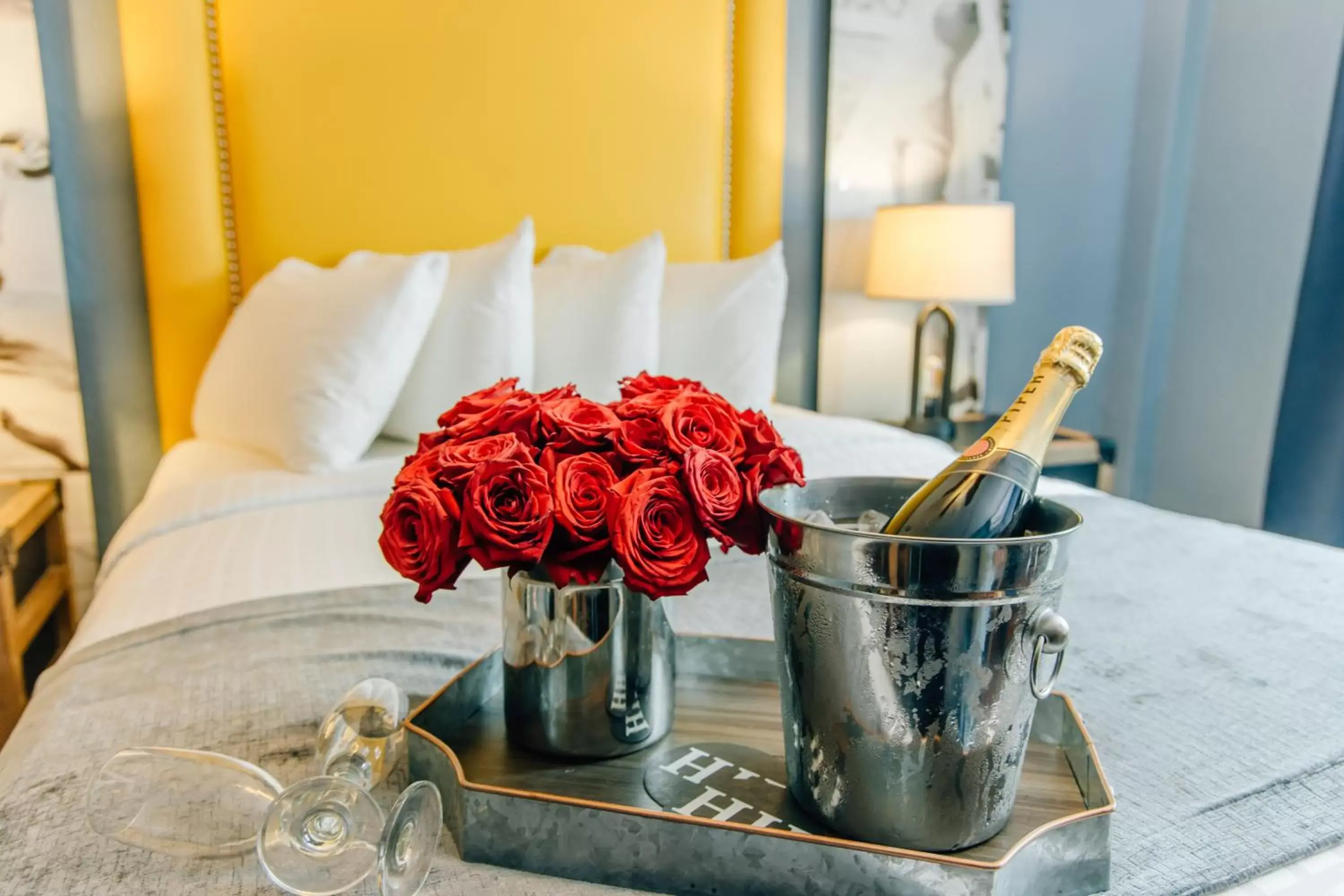 ADA Room in Hollander Hotel - Downtown St. Petersburg ADA Room in Hollander Hotel - Downtown St. Petersburg