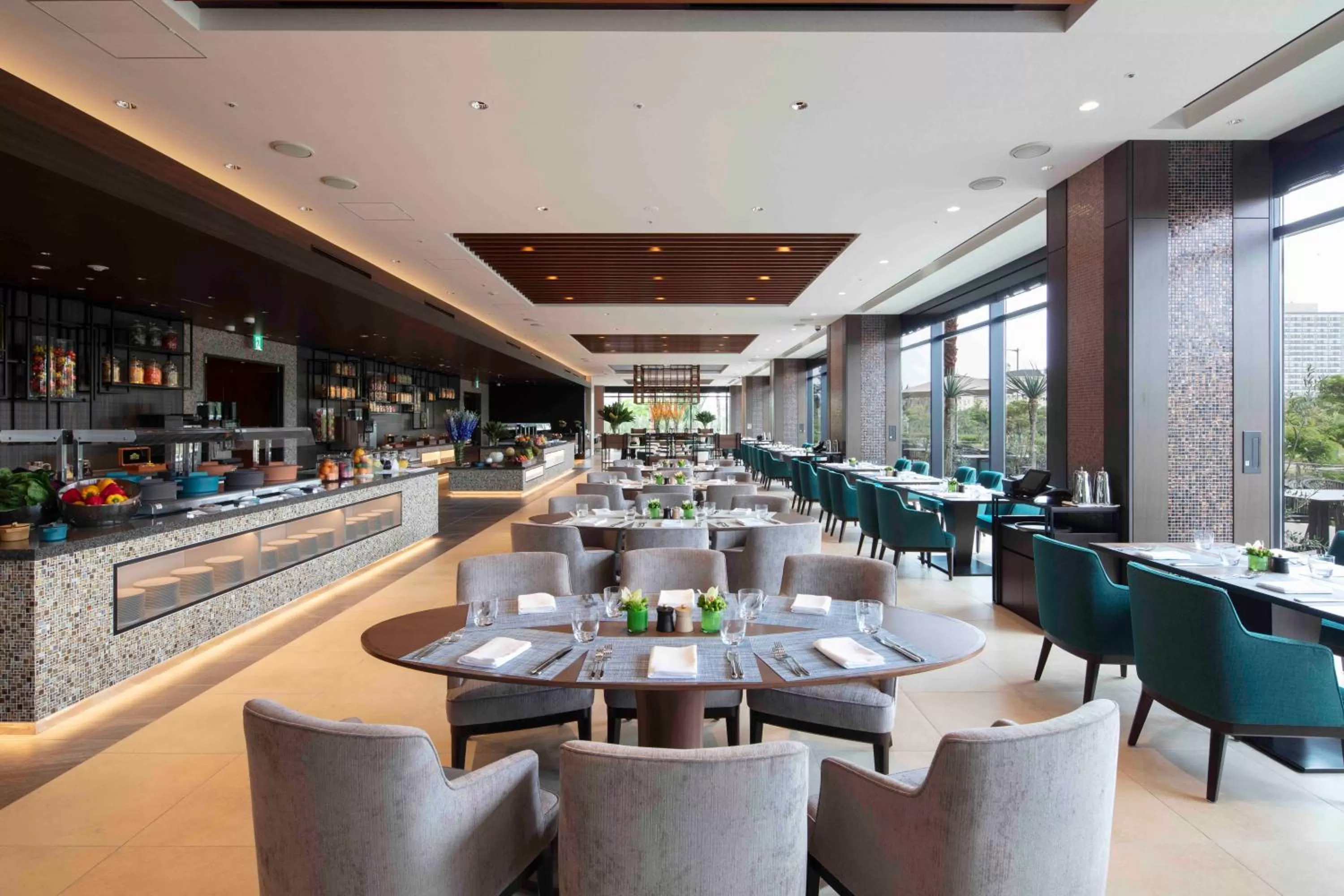 Restaurant/places to eat in Hyatt Regency Tokyo Bay