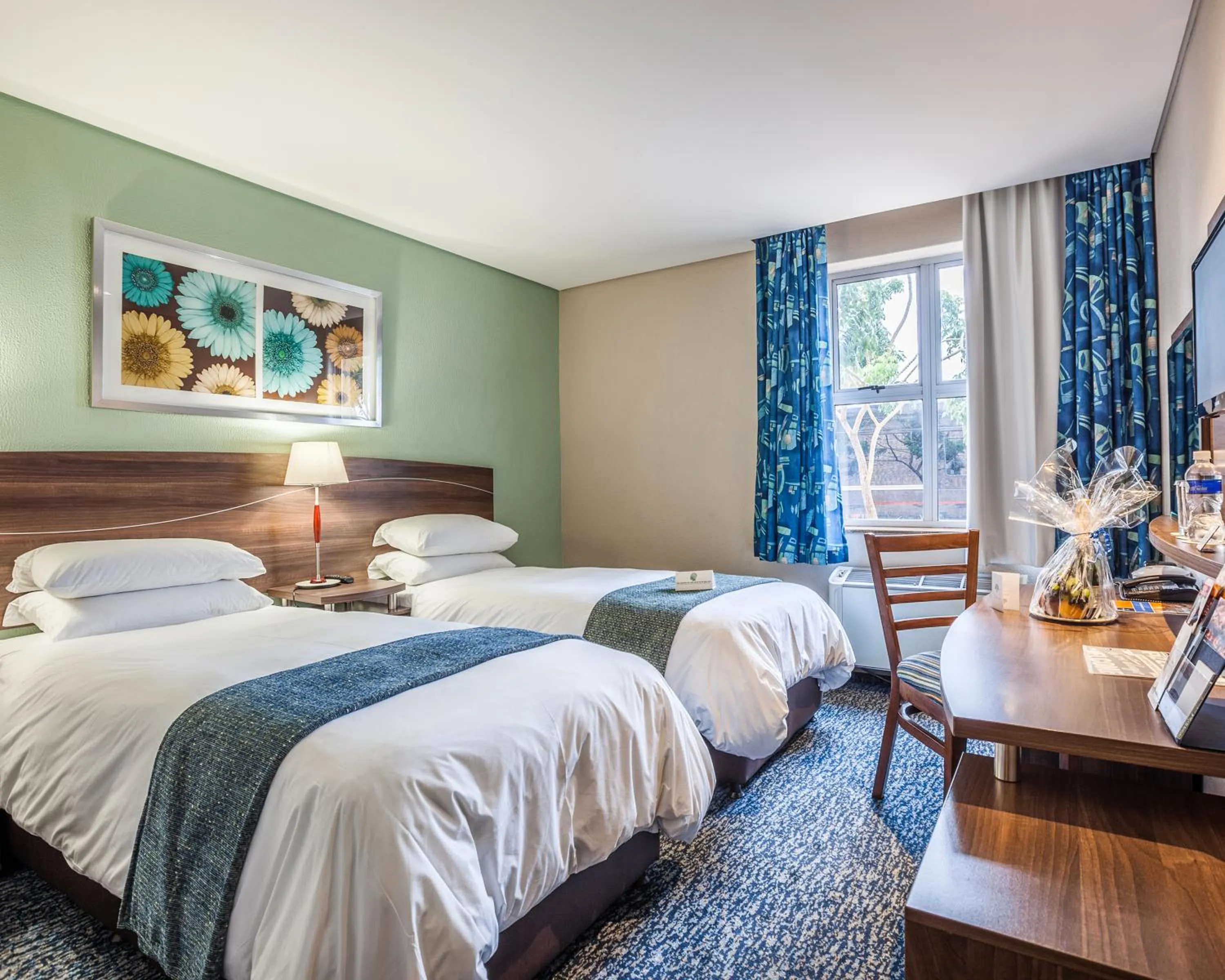 Photo of the whole room, Bed in Town Lodge Gaborone