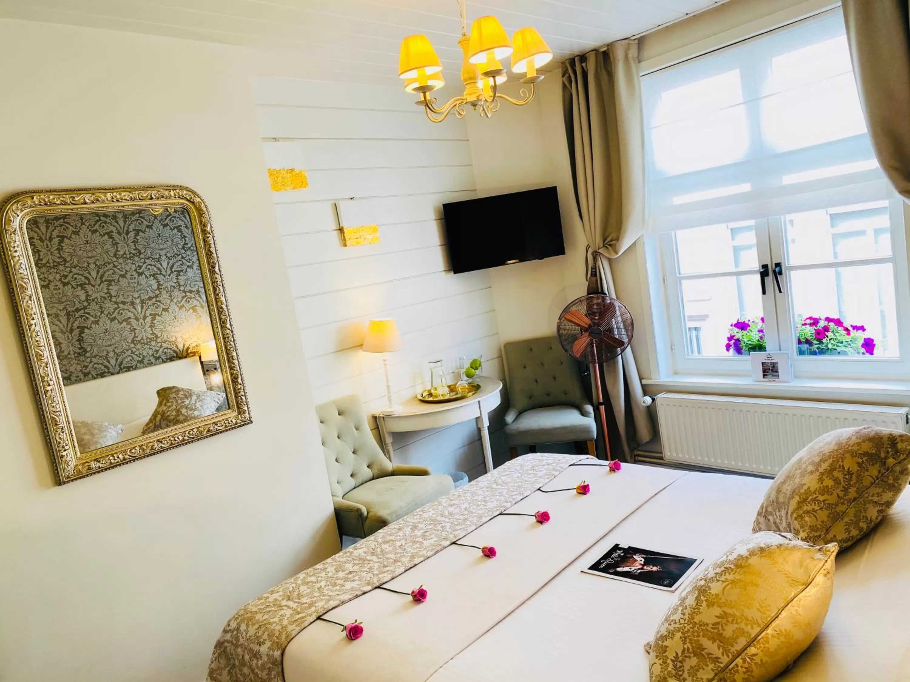 Bed in The White Queen B&B