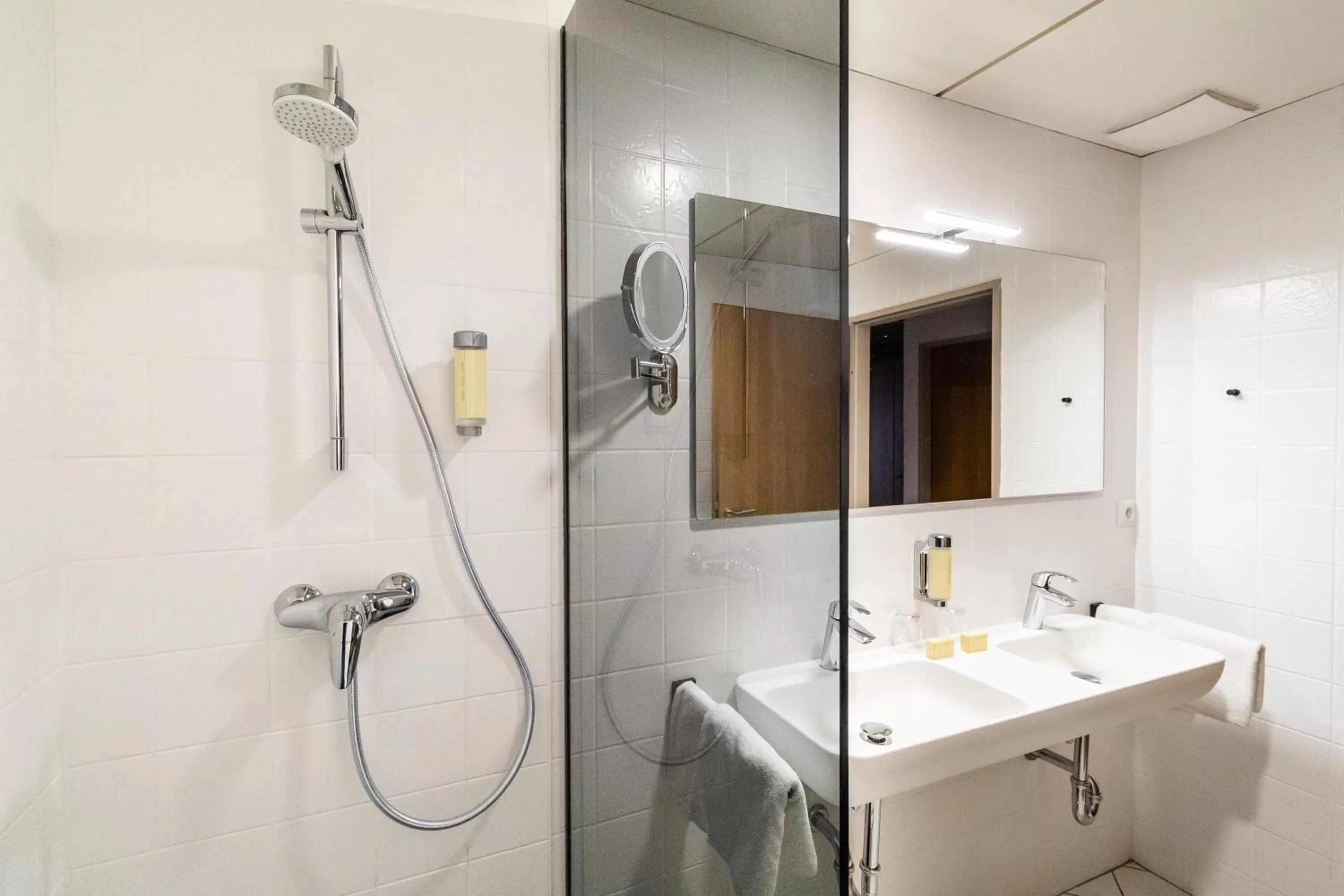 Shower in VitalHotel Ascona