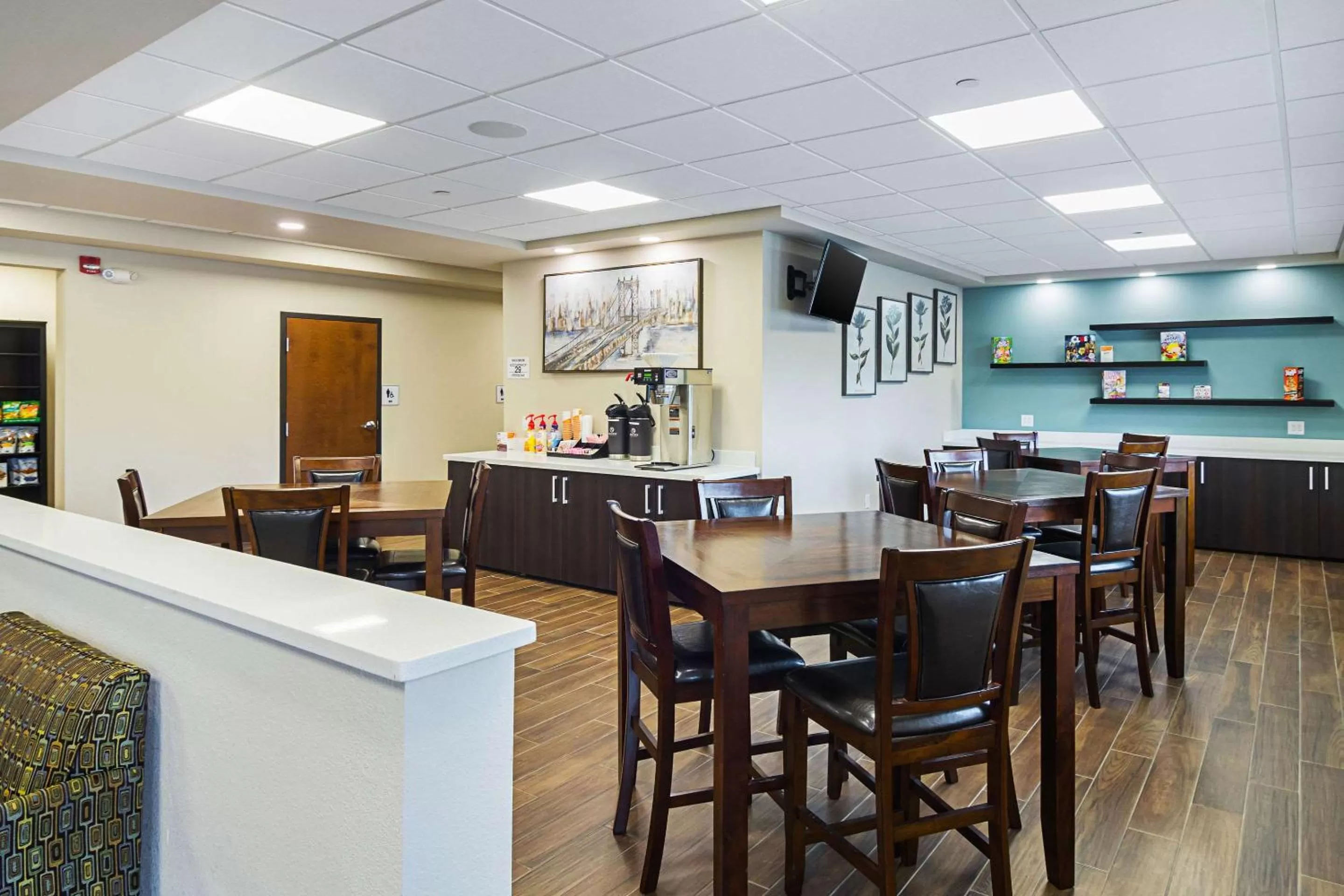 Restaurant/places to eat in Suburban Studios Monaca - Pittsburgh