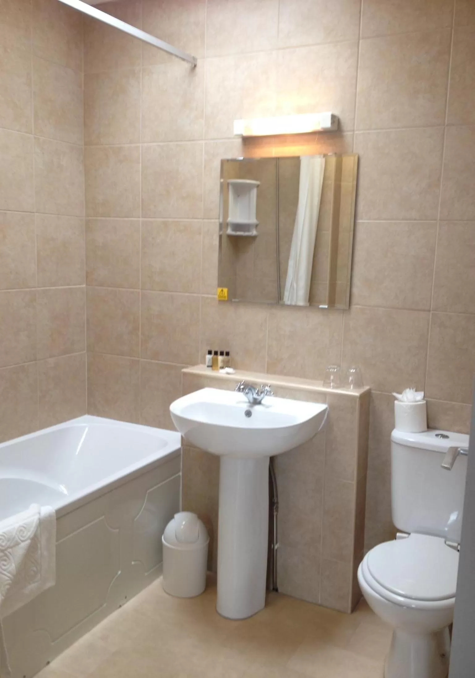 Bathroom in The Riviera Hotel & Apartments - Alum Chine