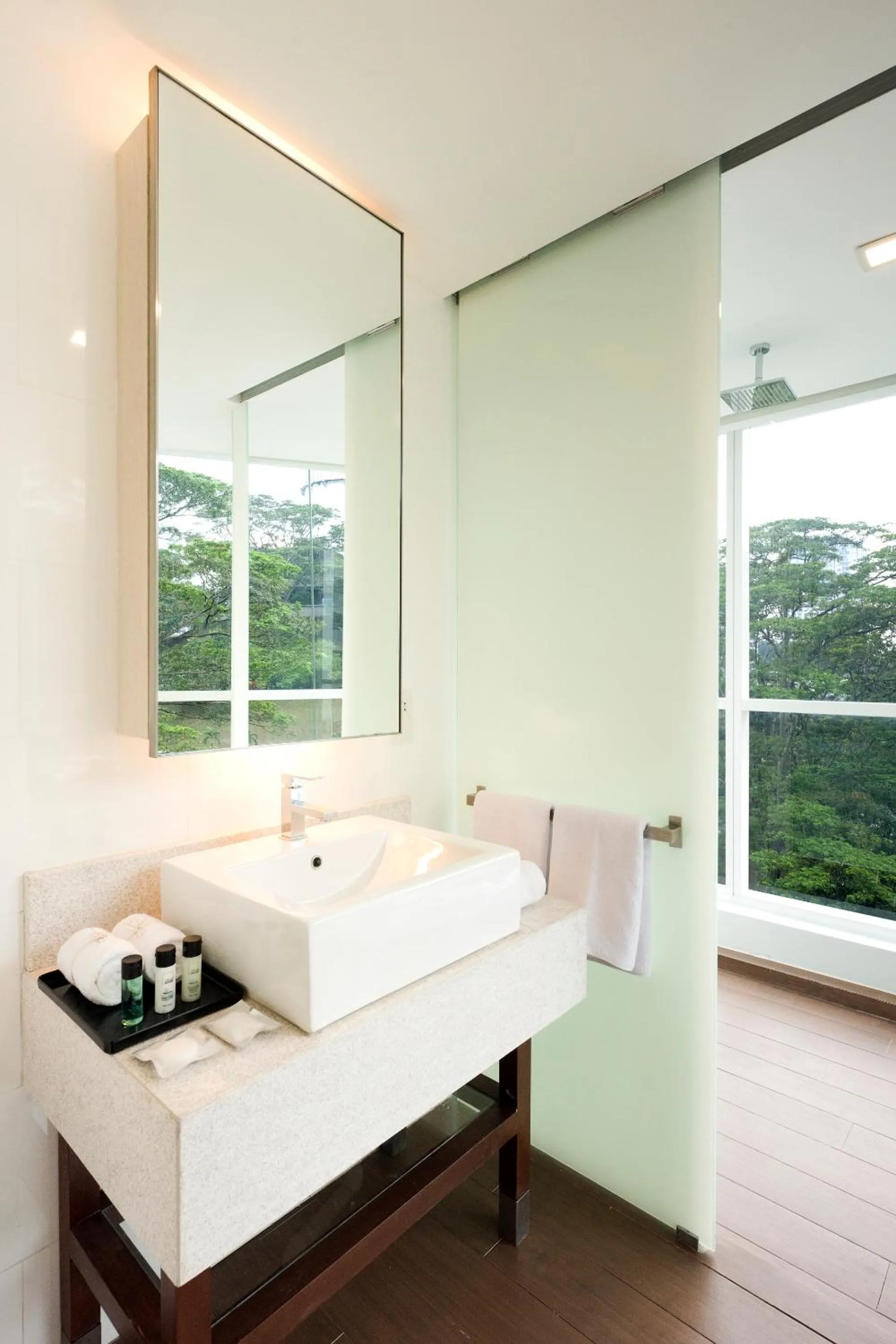 Shower, Bed in Oasia Suites Kuala Lumpur by Far East Hospitality