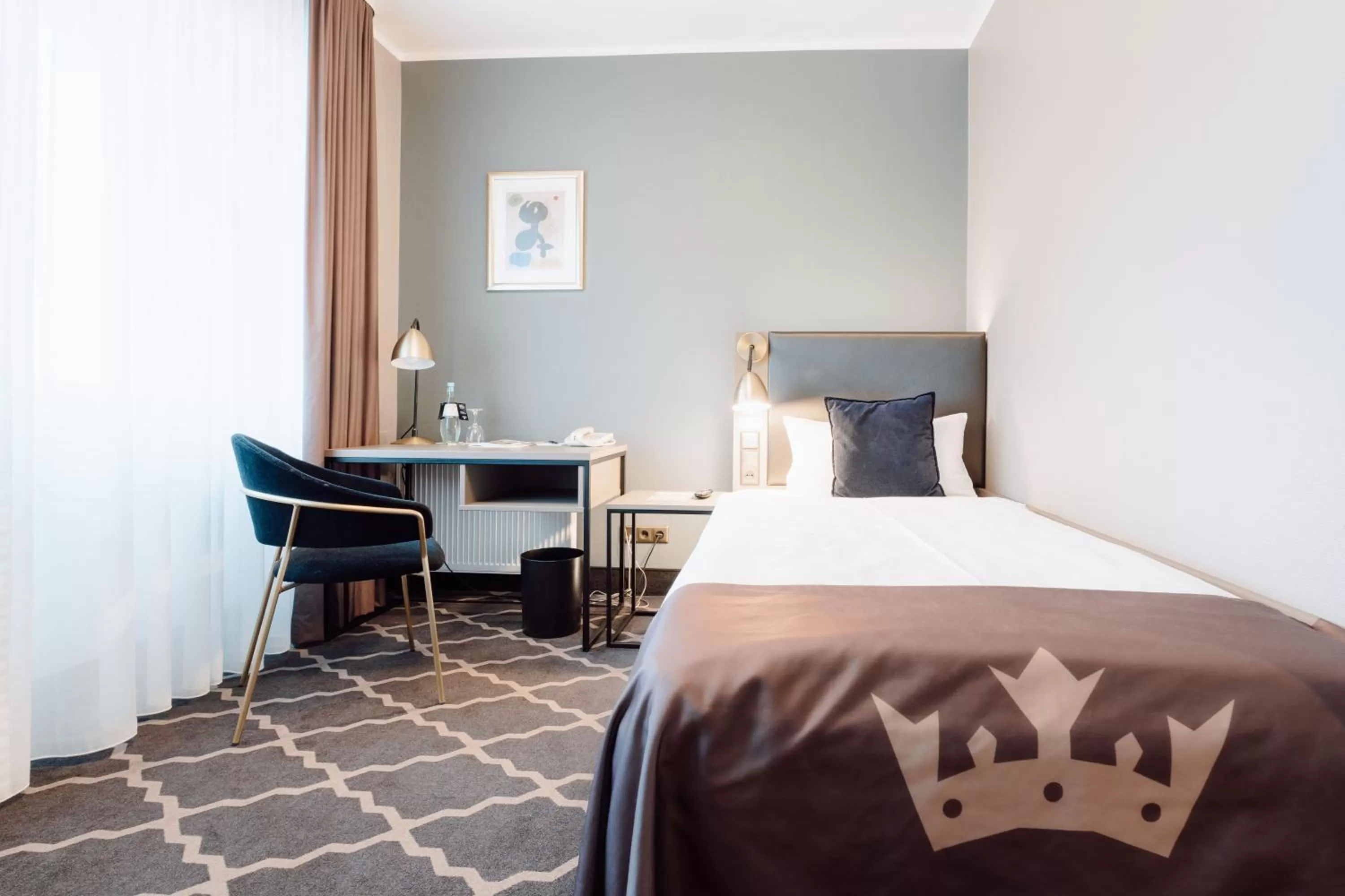 Photo of the whole room, Bed in Hotel Kaiserhof