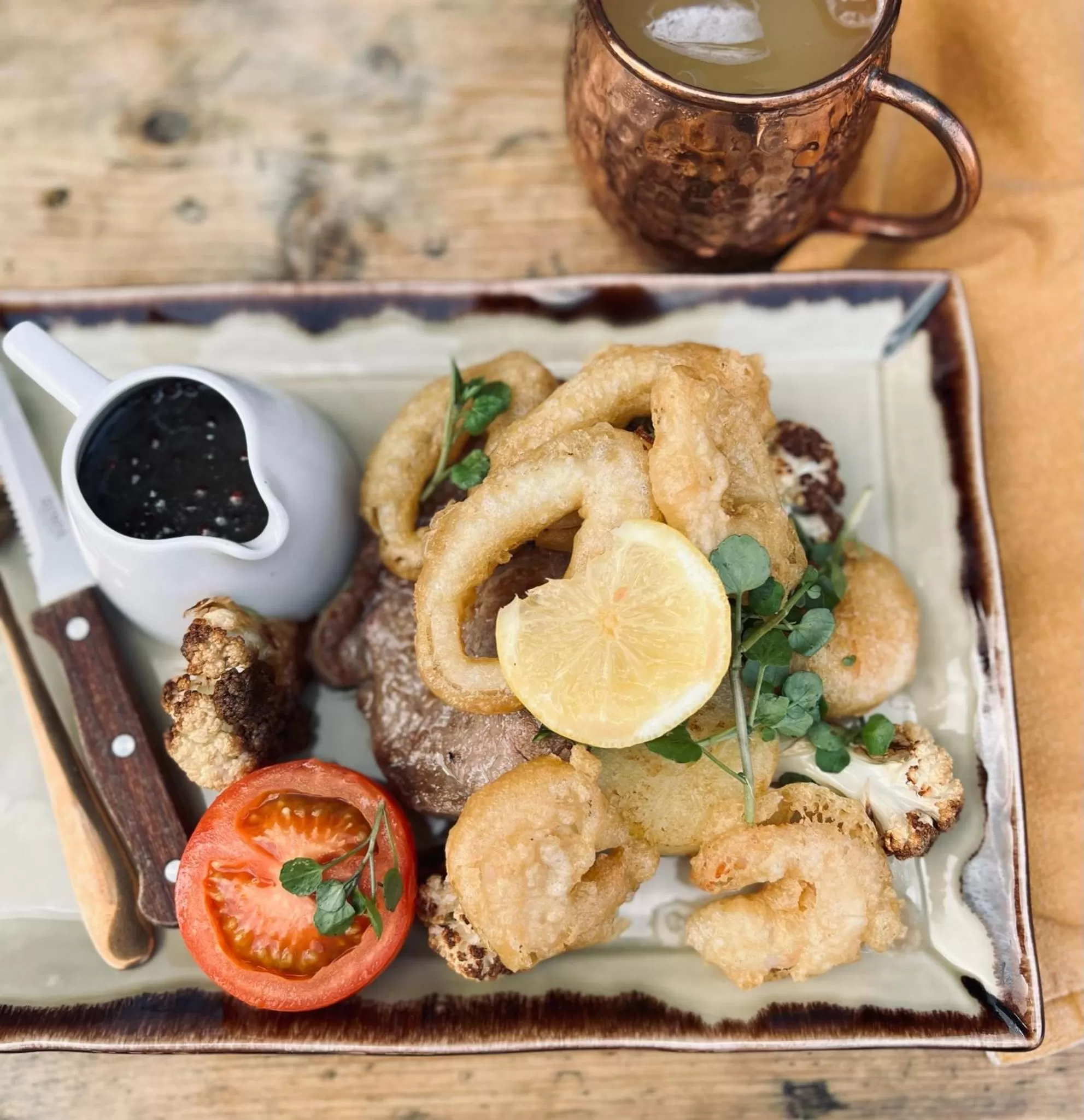 The Wheatsheaf Pub, Kitchen & Rooms