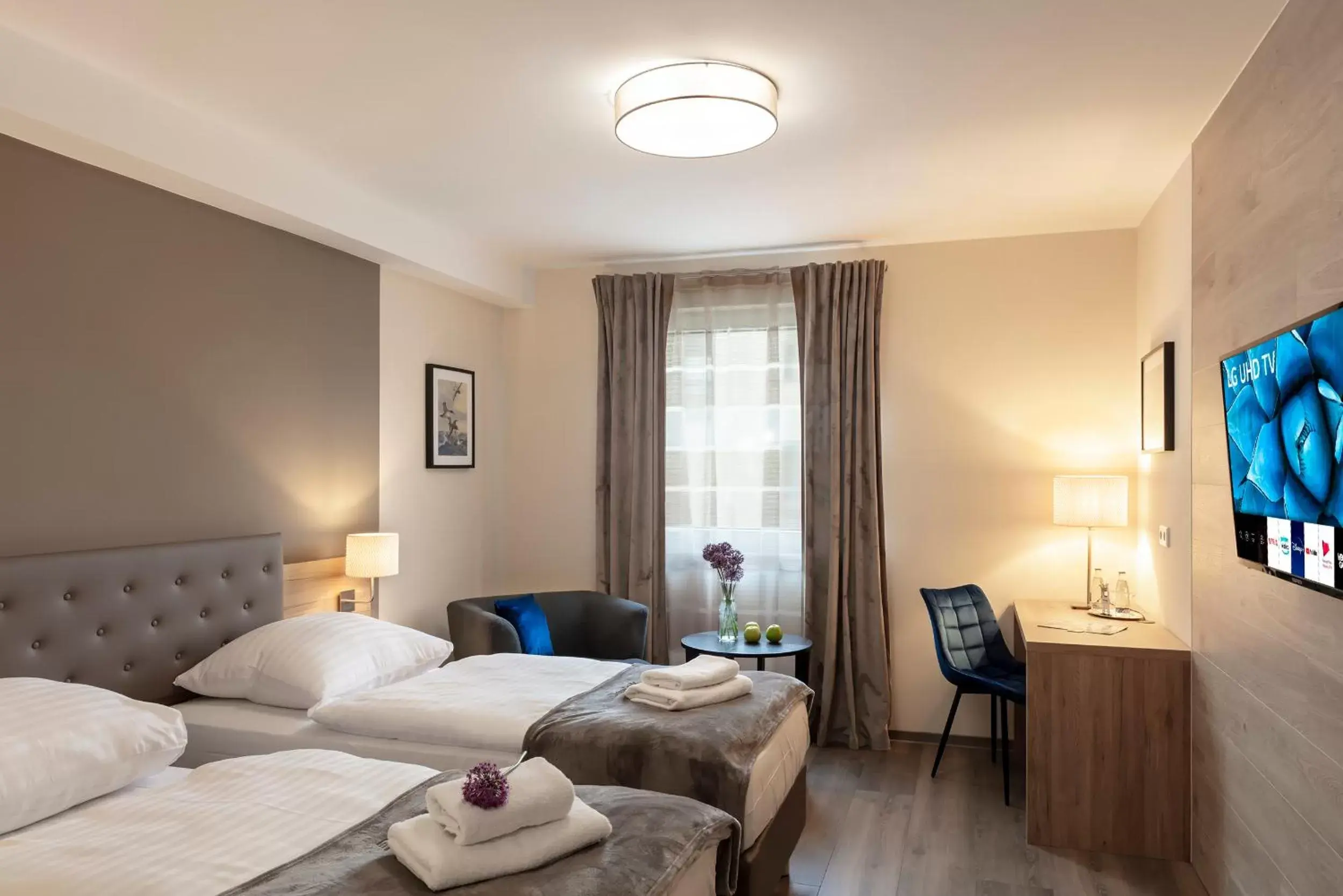Superior Double Room - single occupancy in Dominik Hotel & Eventsaal Superior Double Room - single occupancy in Dominik Hotel & Eventsaal