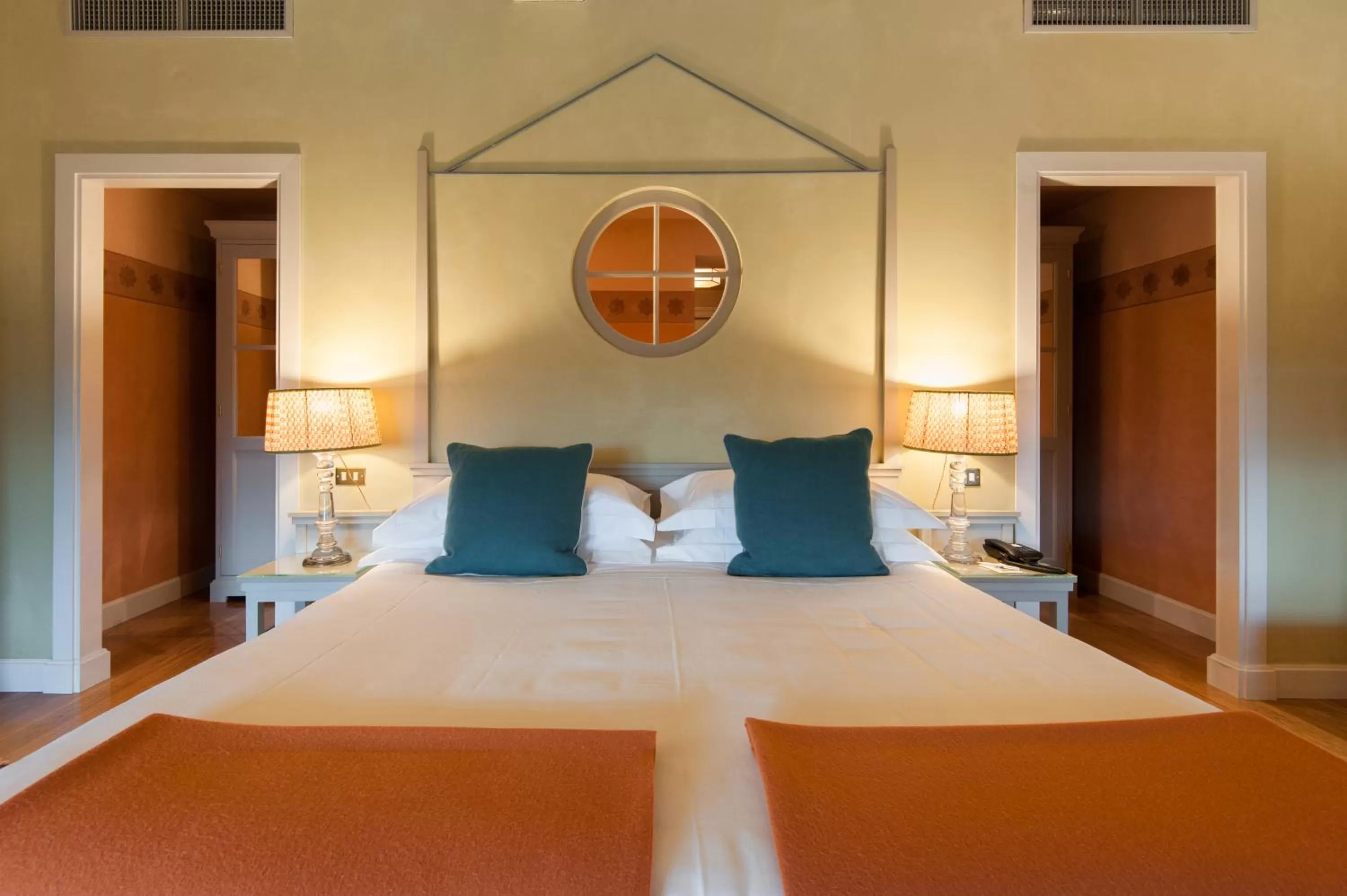 Bedroom, Bed in Antica Torre Tornabuoni